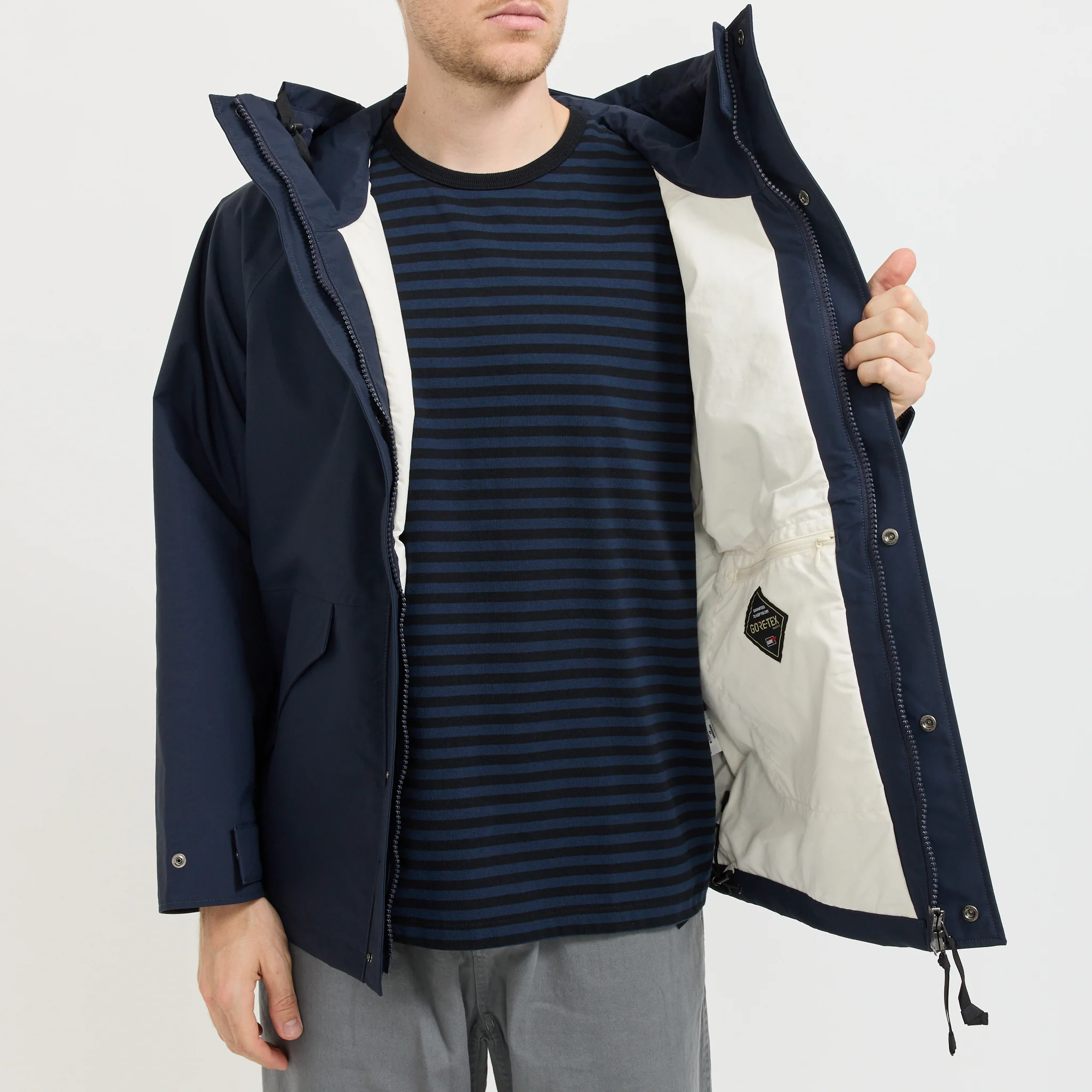 2L Nylon Gore-Tex Cruiser Jacket Navy - Image 9