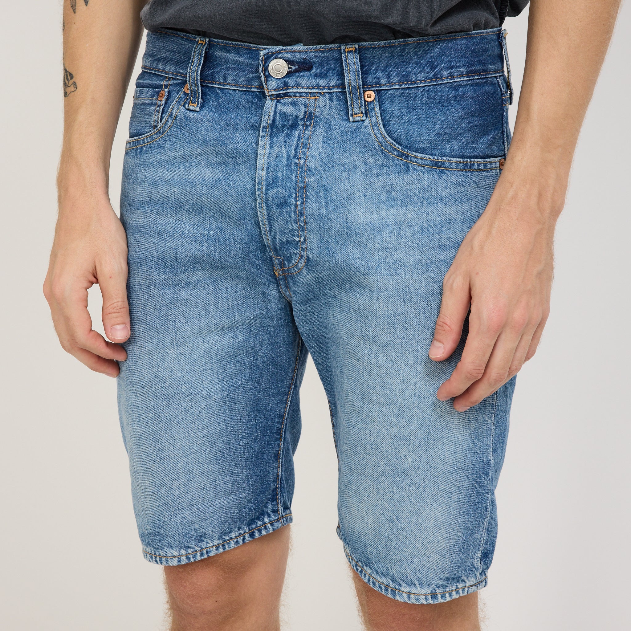 501 Original Shorts 3pm In Soma Lightweight Shorts - Image 4