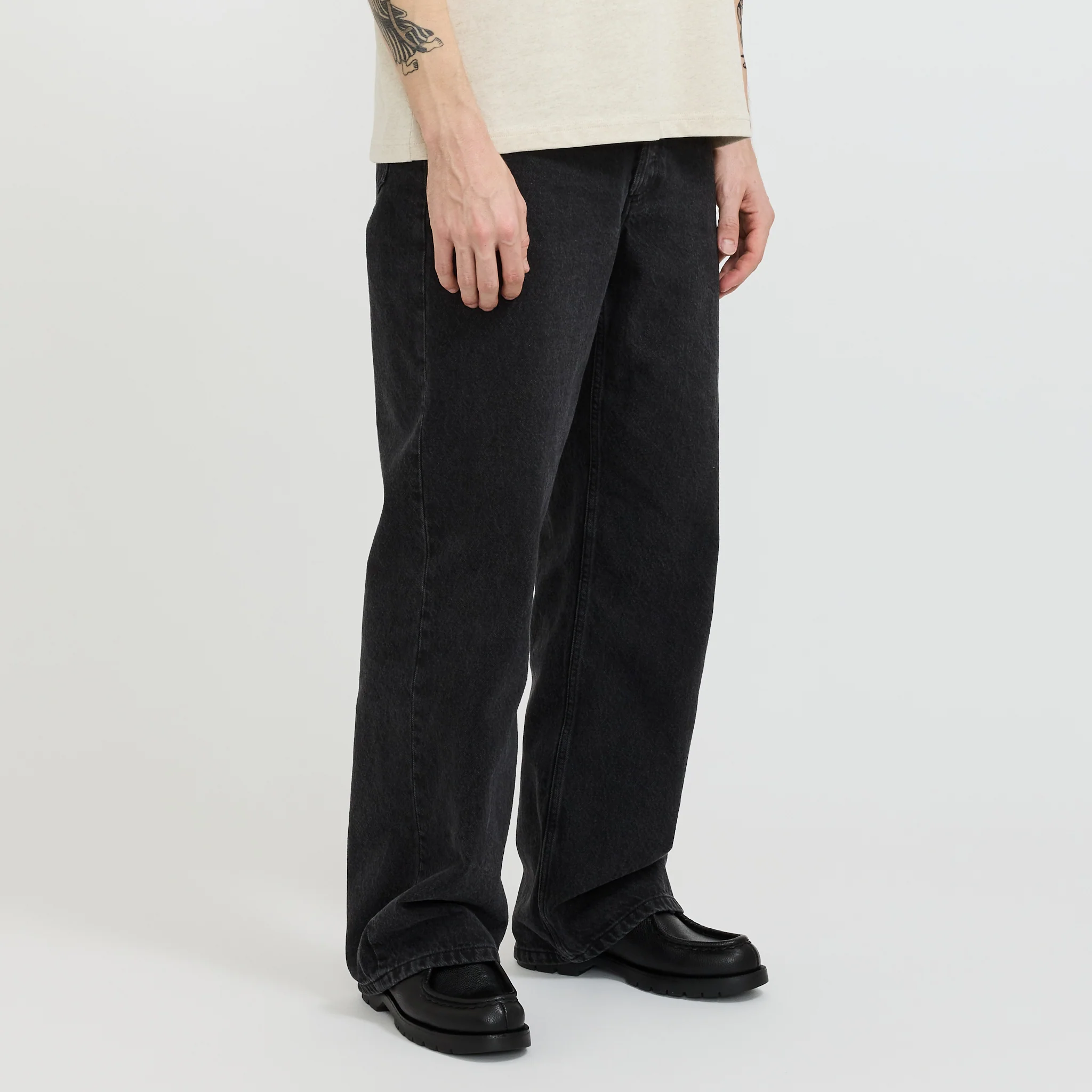 Aaron Jean Washed Black - Image 3