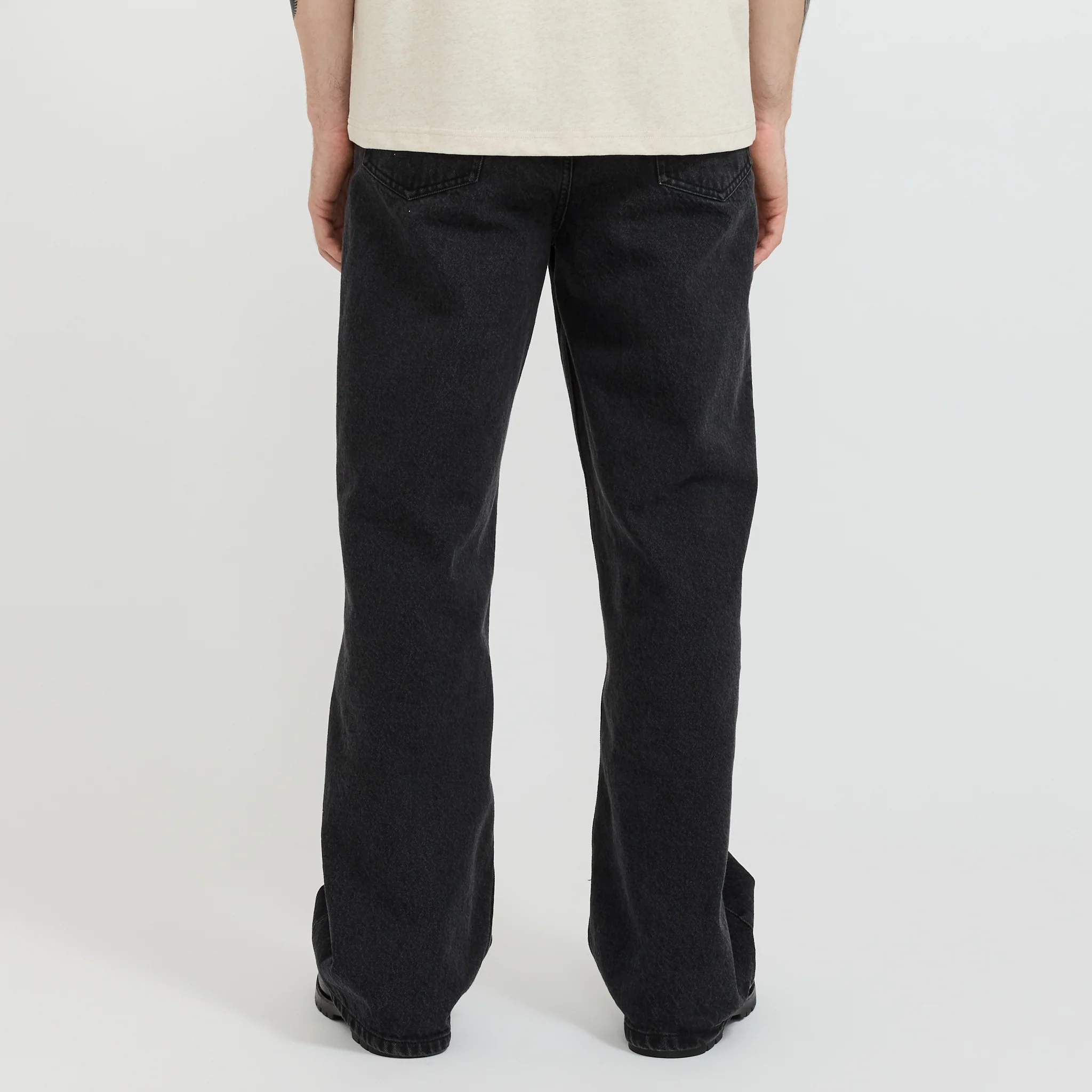 Aaron Jean Washed Black - Image 4