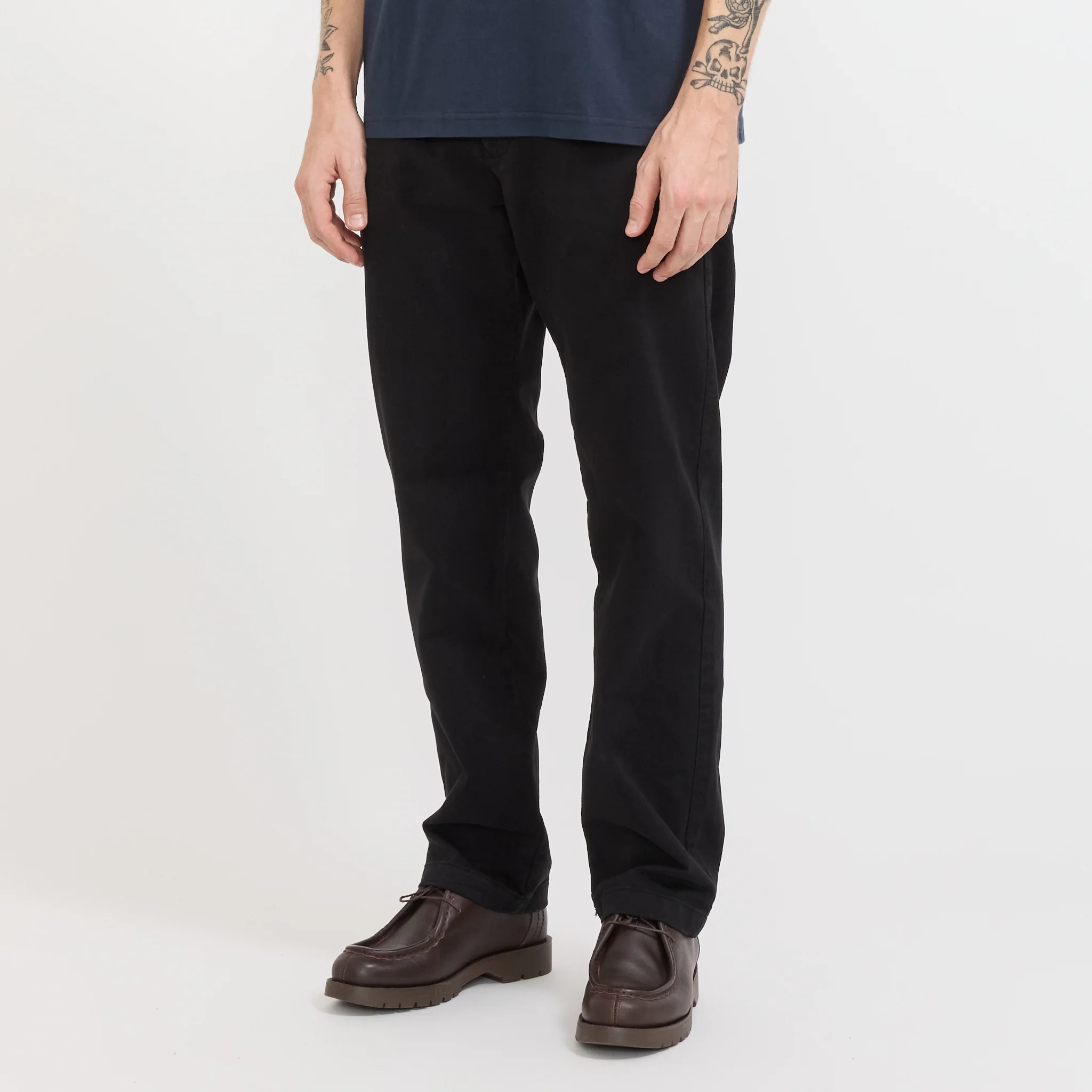 Aden Chino Black