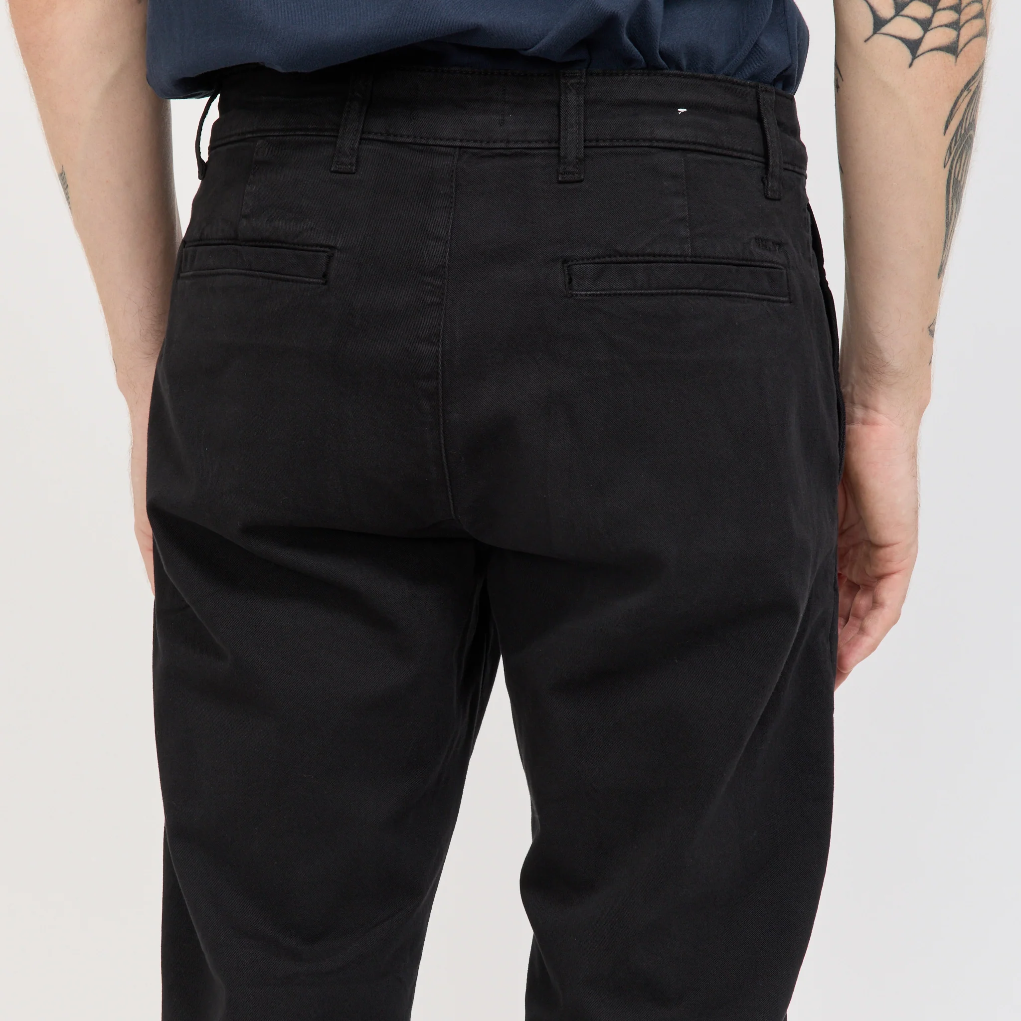 Aden Chino Black - Image 6
