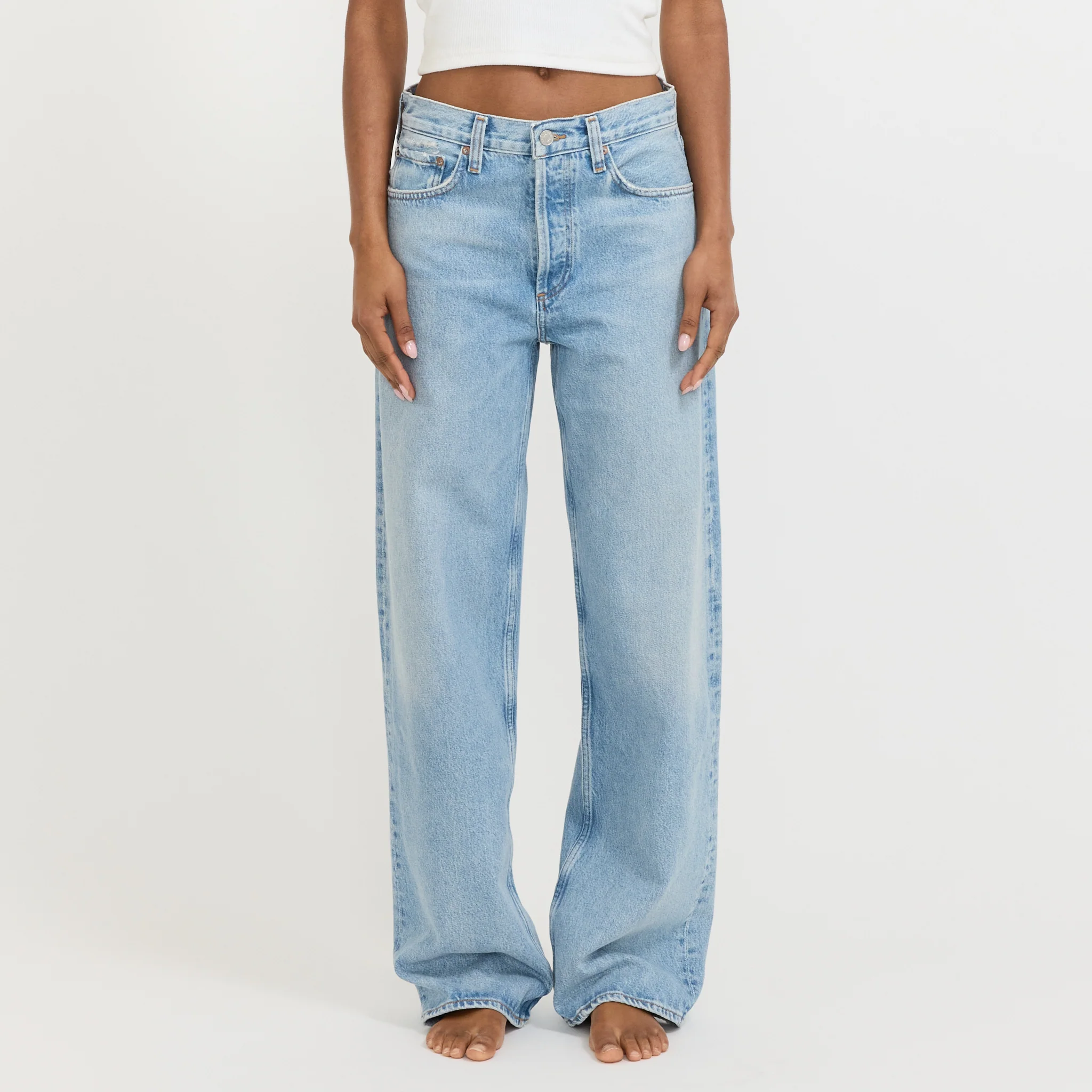 Arc Jean Orten 32"