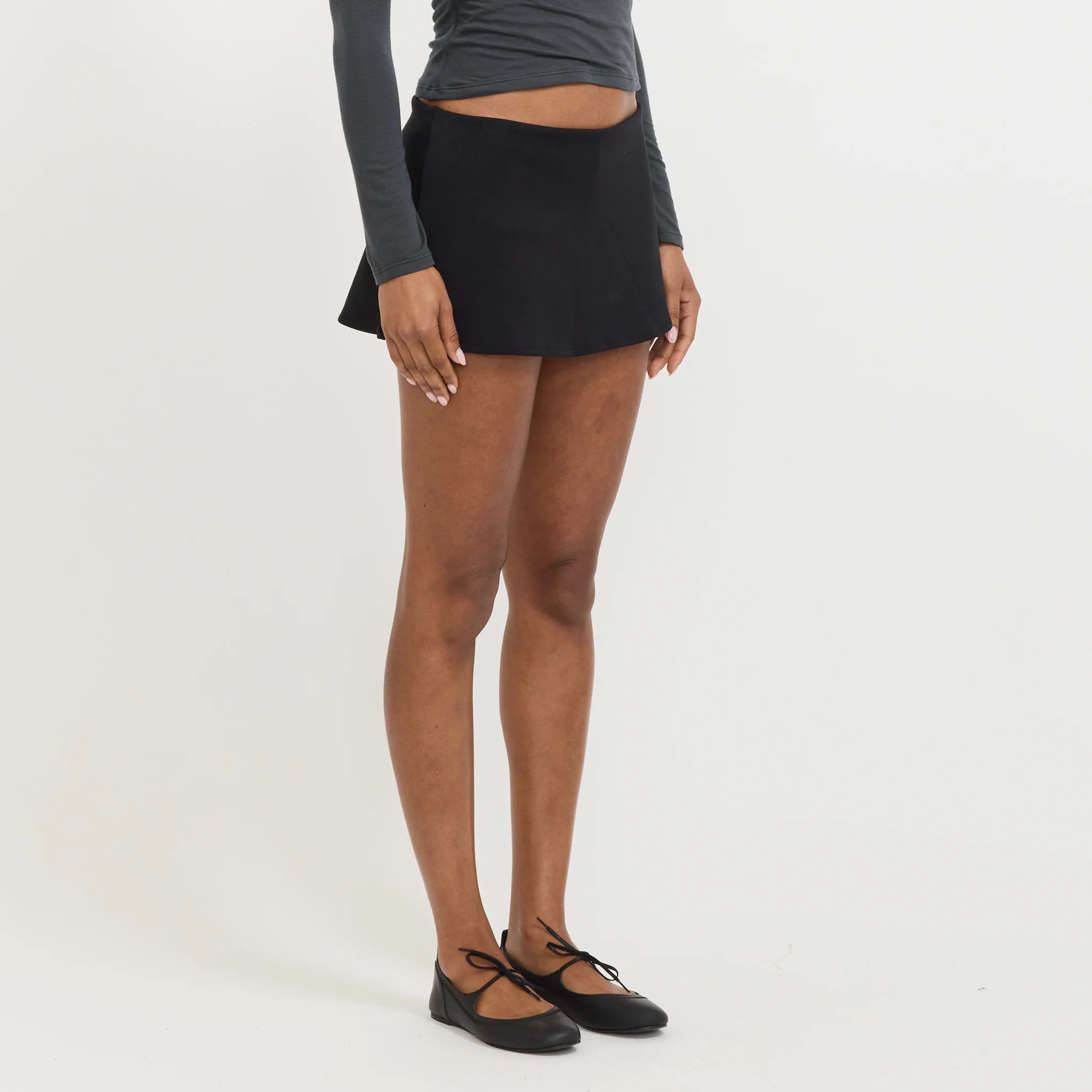 Aria Skirt Black - Image 3