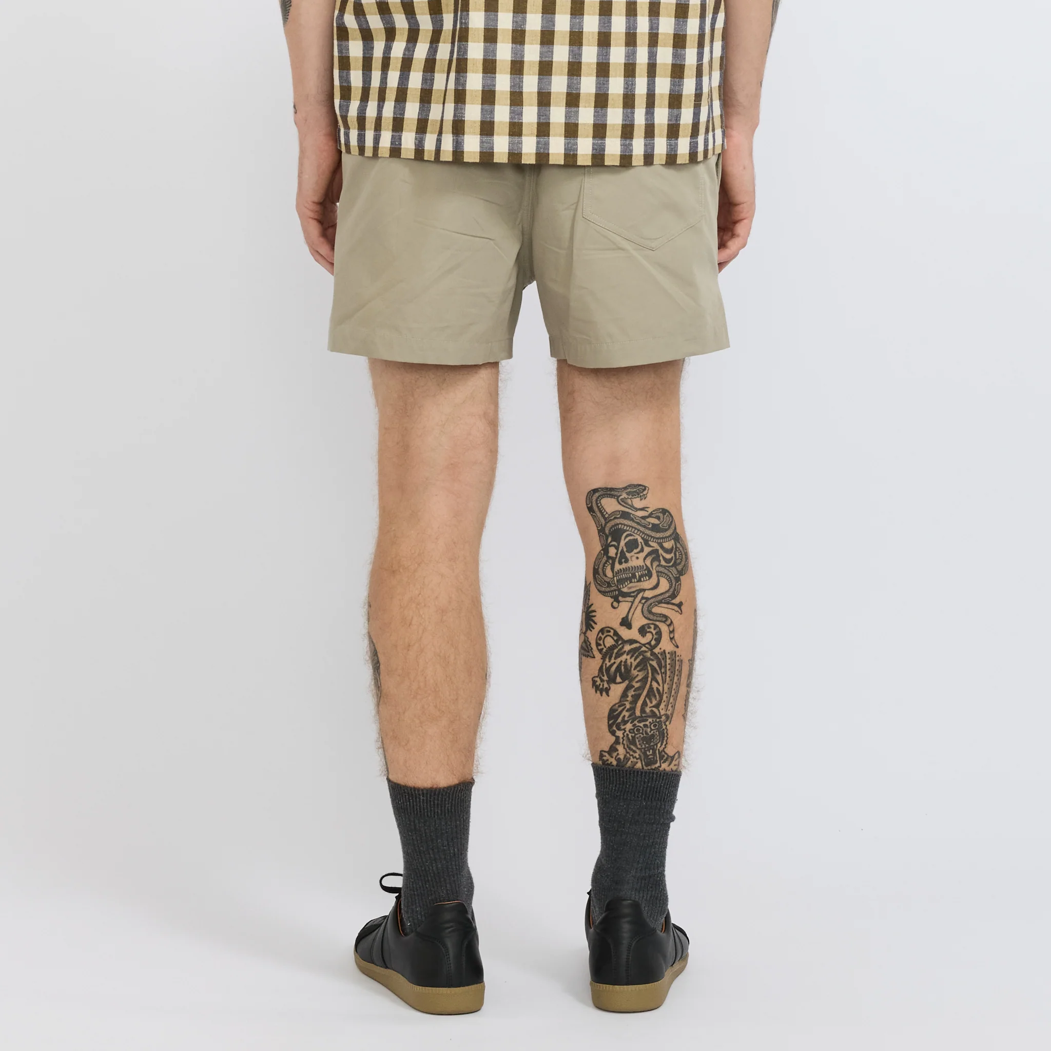 Axel Short Sage Green - Image 4