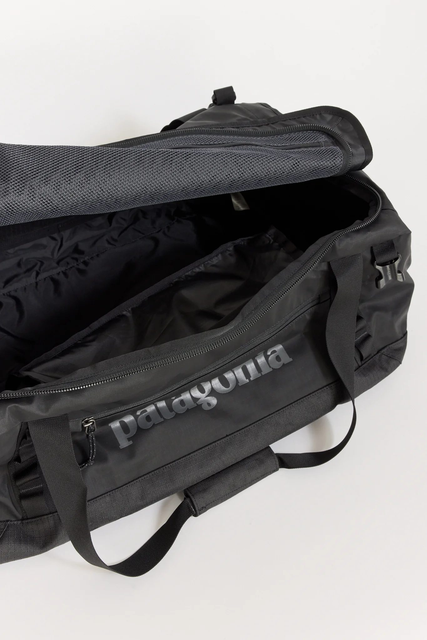 Black Hole Duffel 55L Black w/Black - Image 4