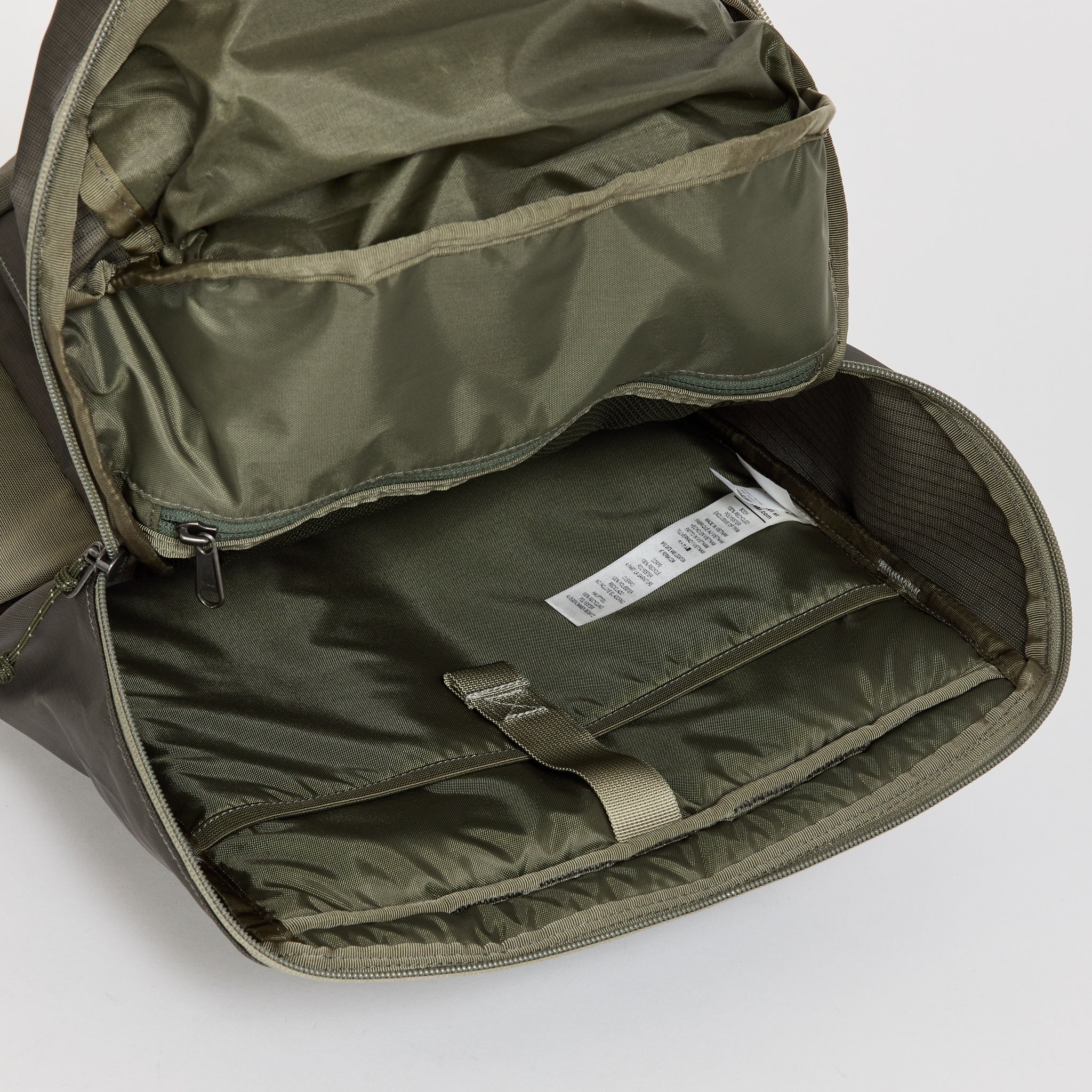 Black Hole Pack 25L Basin Green - Image 4