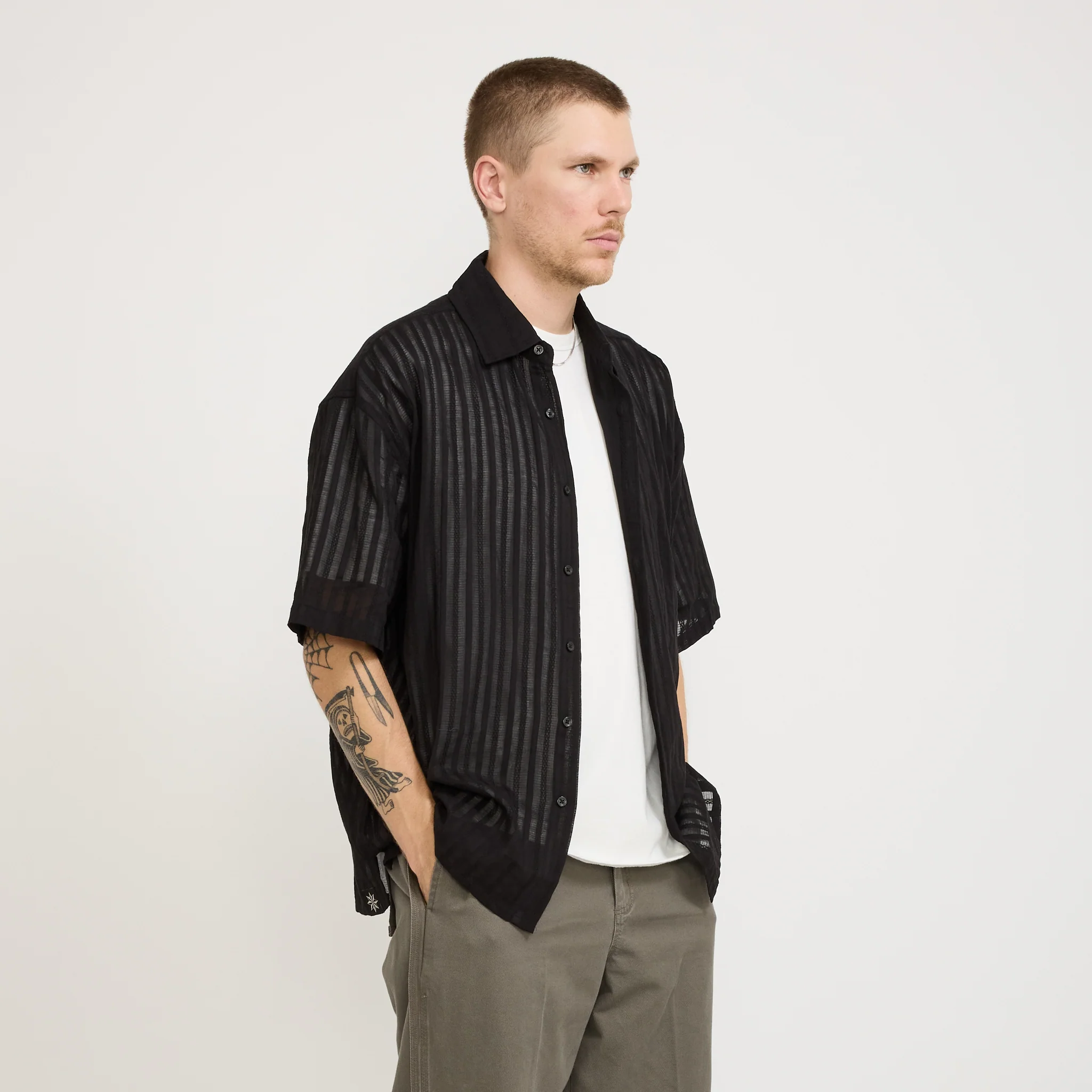 Boxy SS Shirt Sheer Black - Image 3