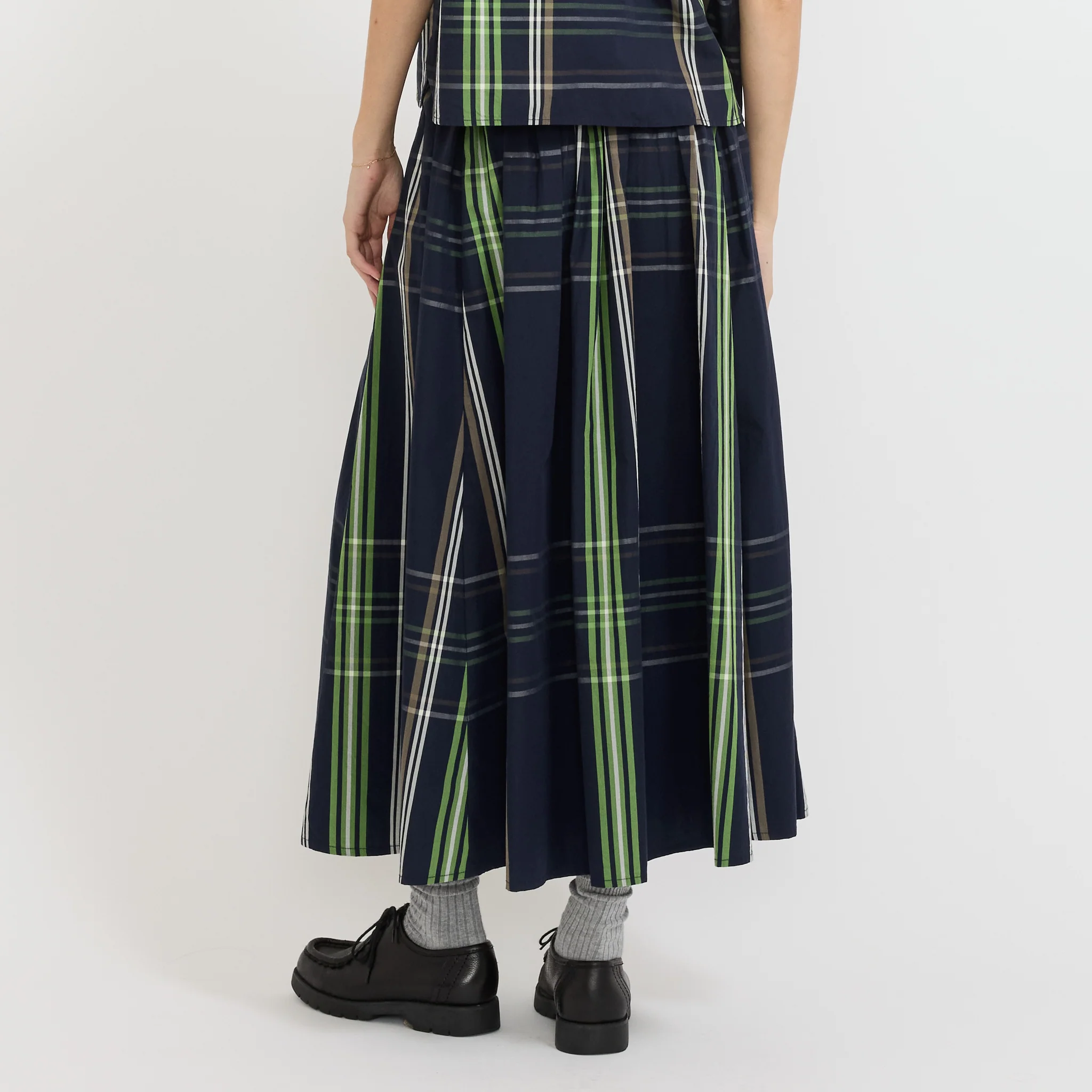 BOY Big Tartan Skirt Navy - Image 4