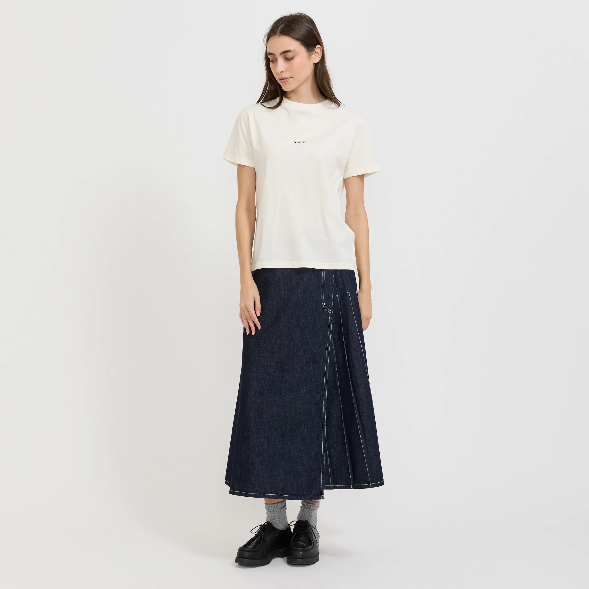 BOY Embroidery Crew Neck T-Shirt Ivory - Image 2