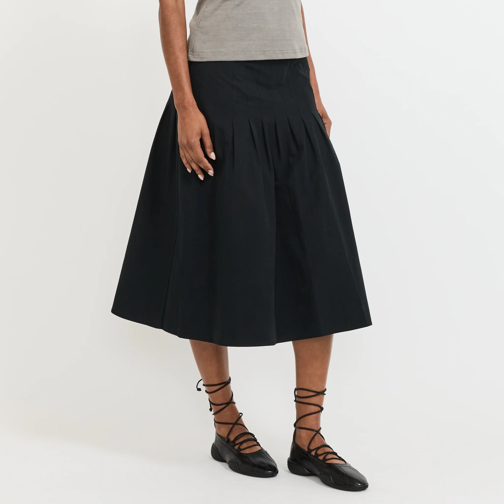 Crushed Cotton Pleated Skirt Black - Image 3