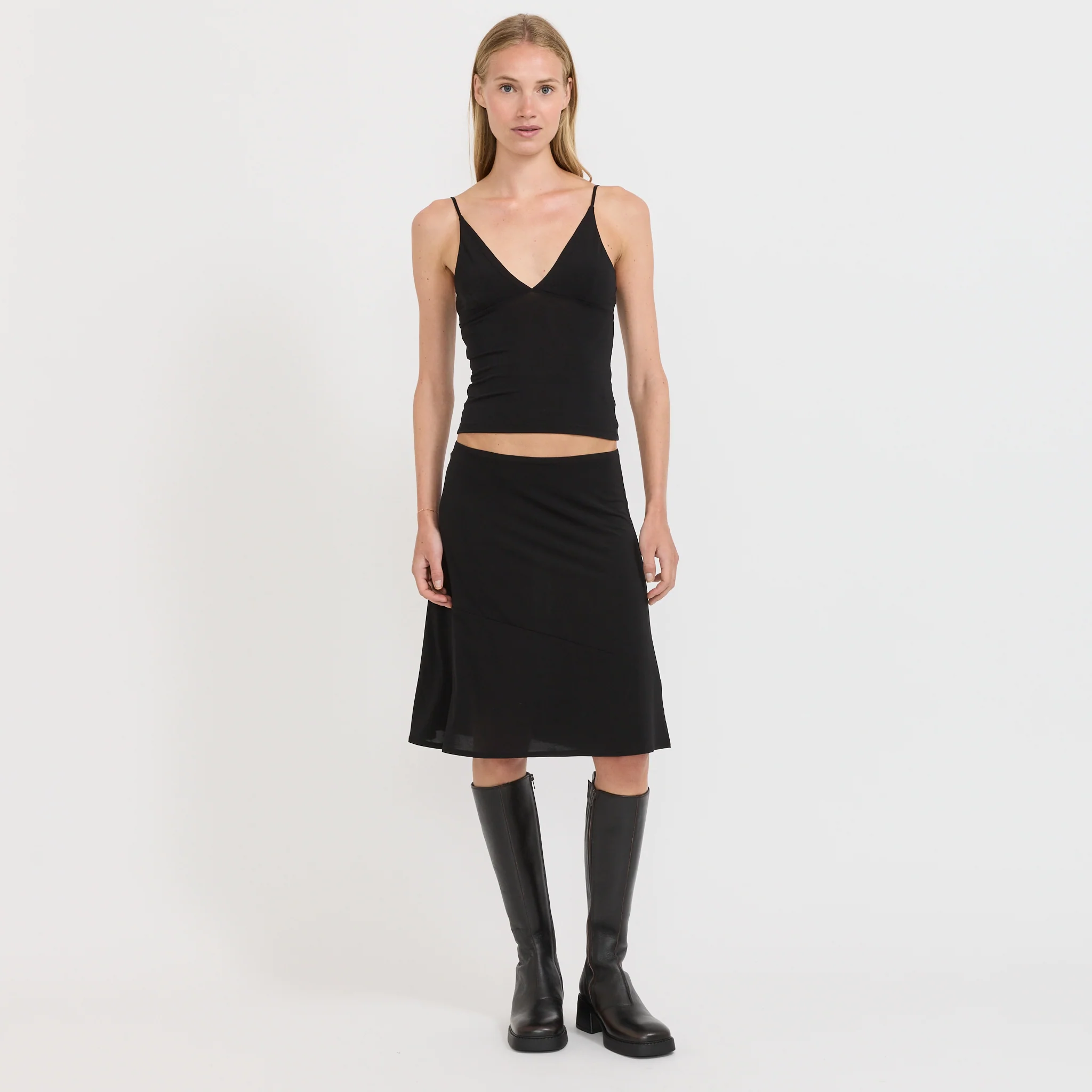 Debut Singlet Black - Image 2