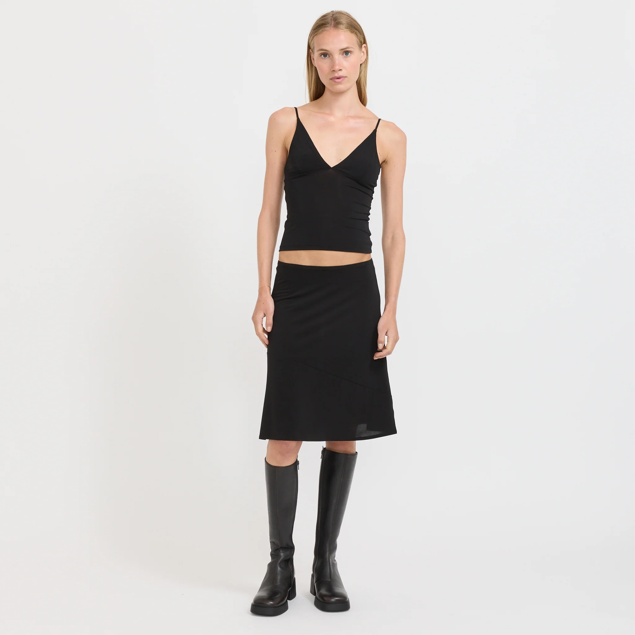 Debut Skirt Black - Image 2
