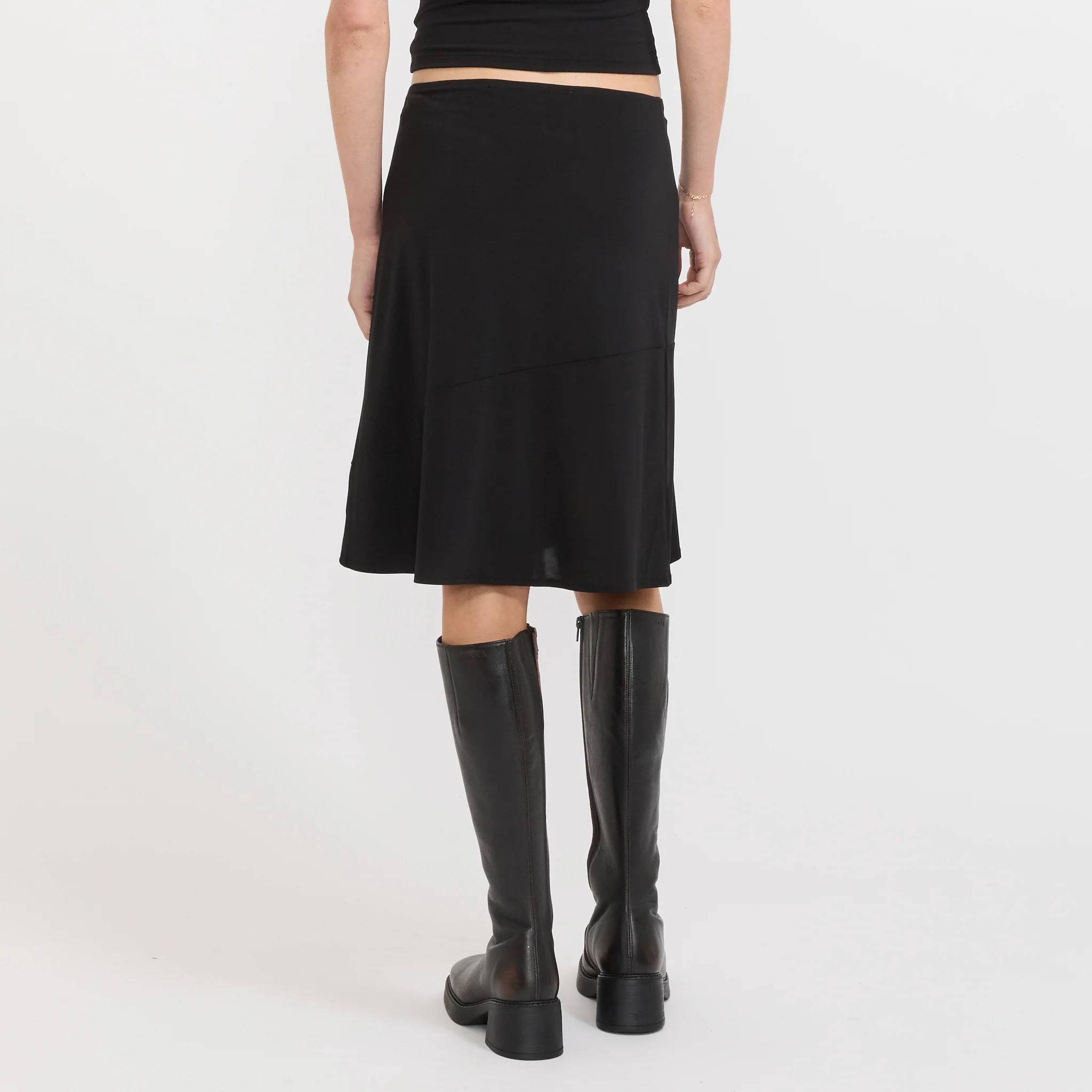 Debut Skirt Black - Image 5