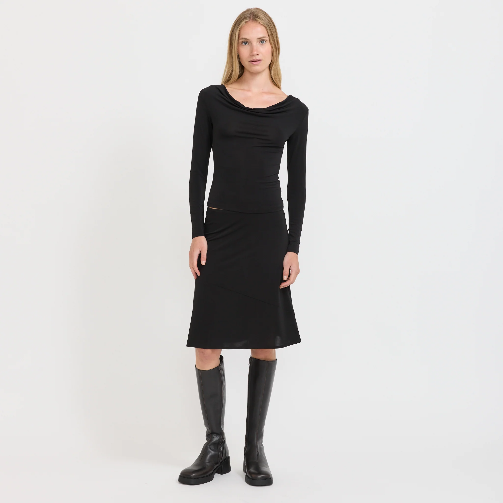 Debut Top Black - Image 2