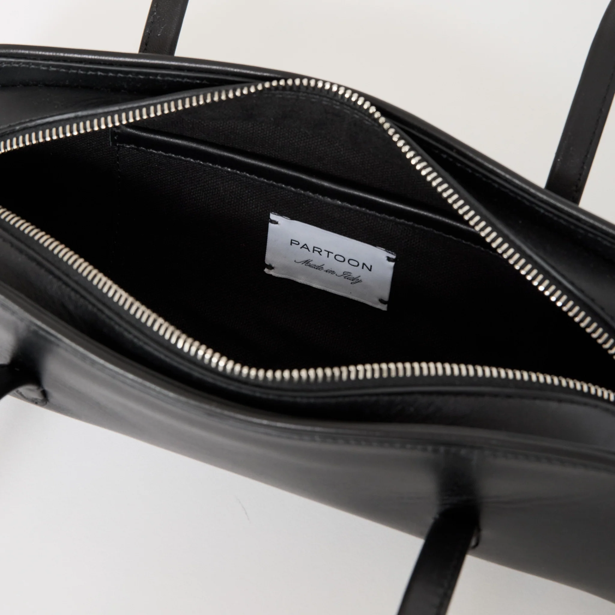 Delphine Bag Black - Image 4