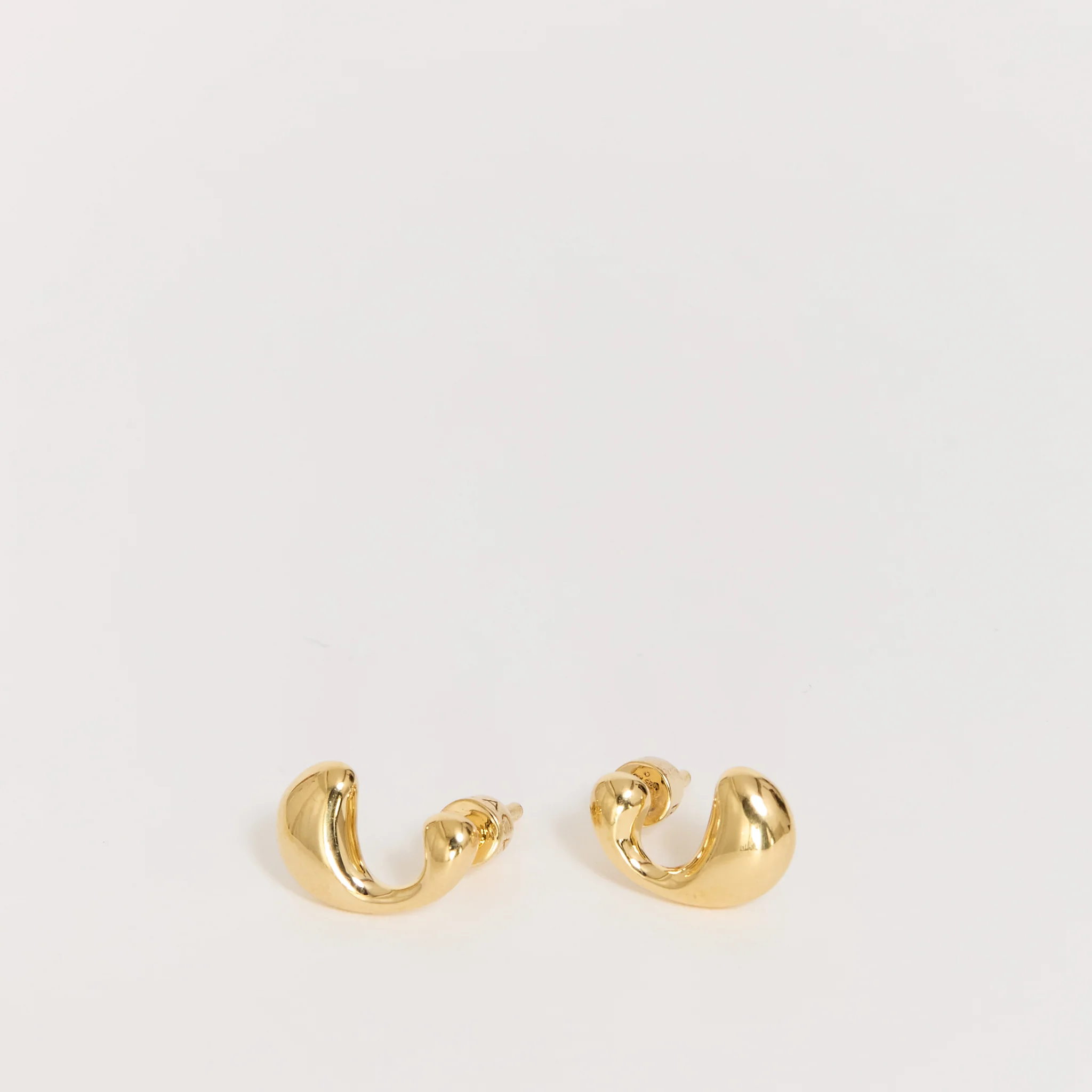 Dolphin Splash Studs Pair Gold