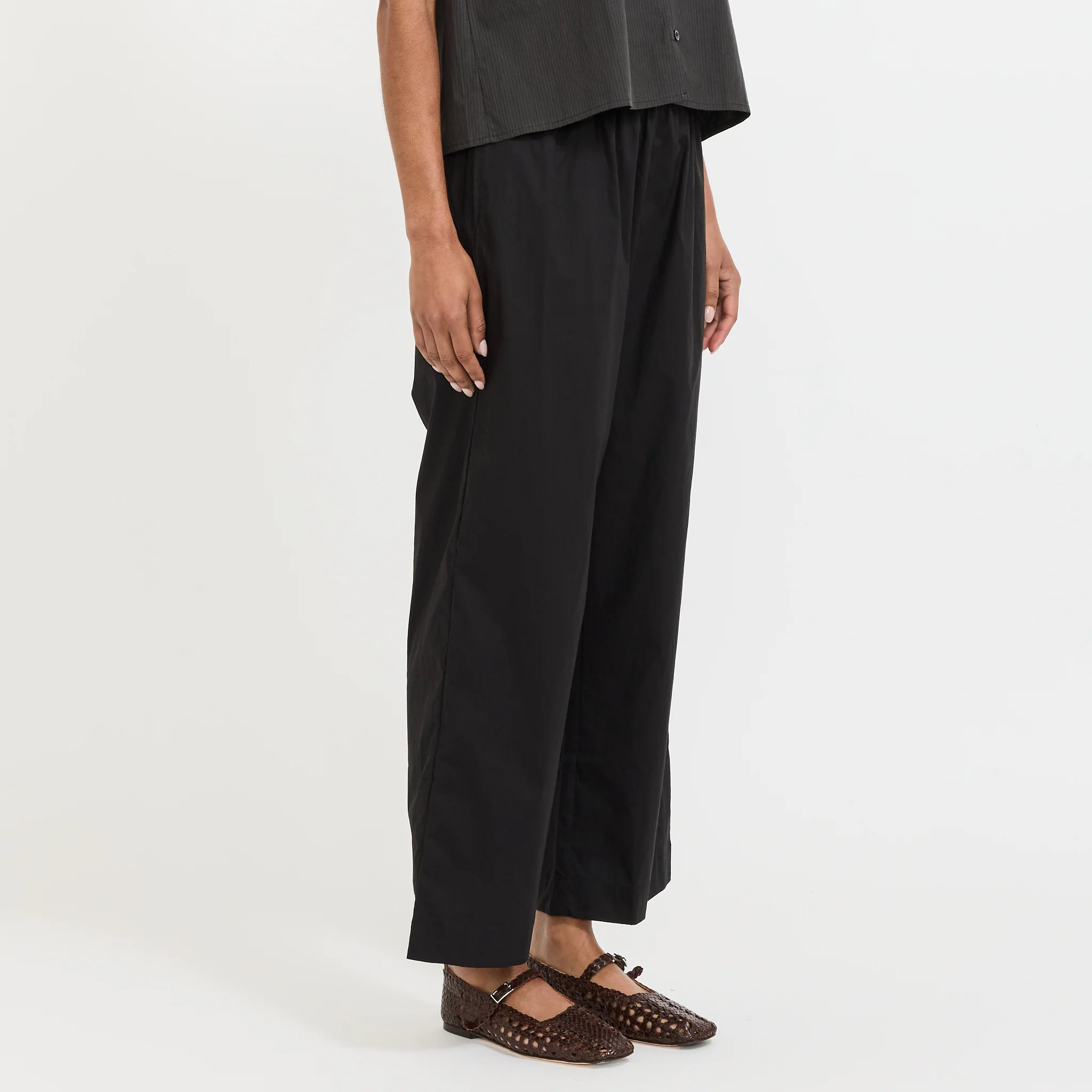 Ease Trouser Black - Image 3