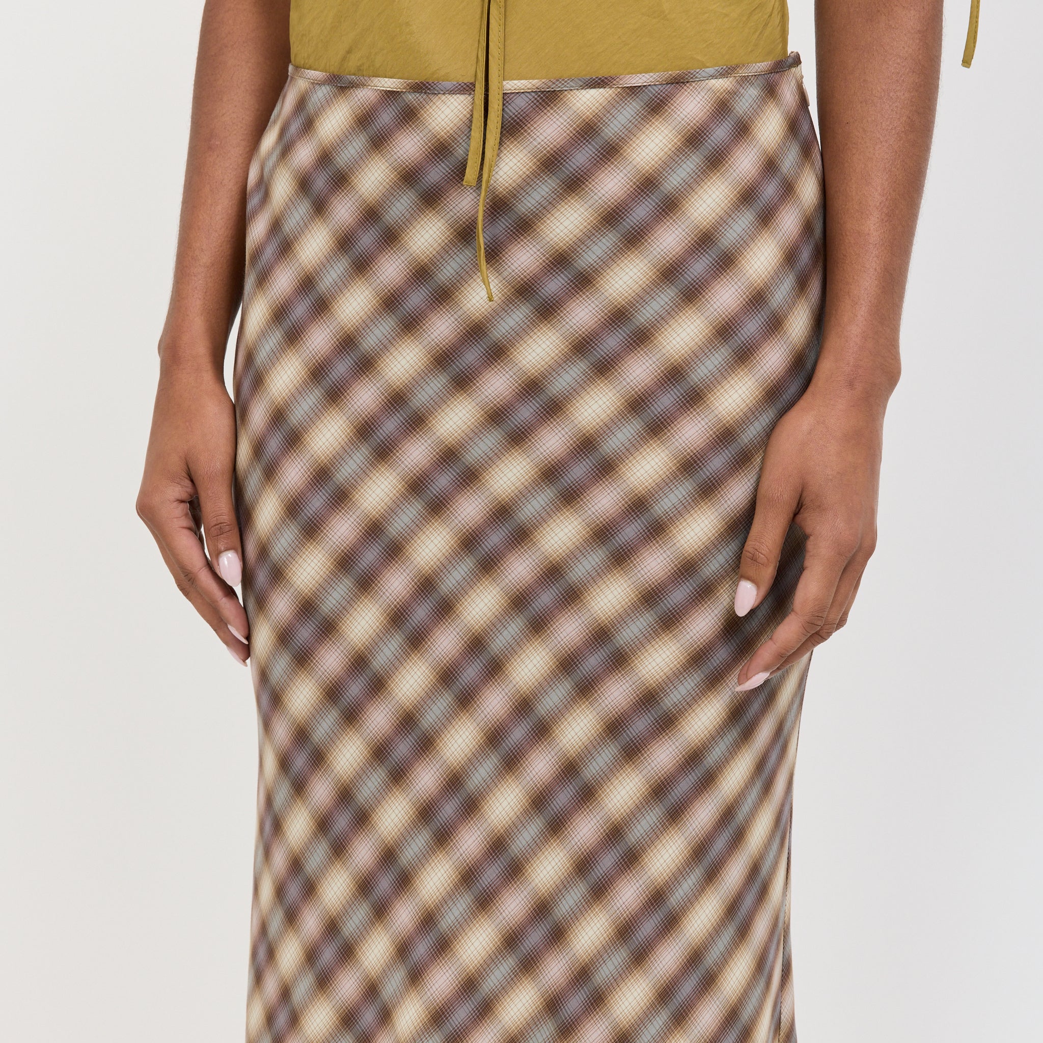 Enmesh Skirt Blur Check - Image 5