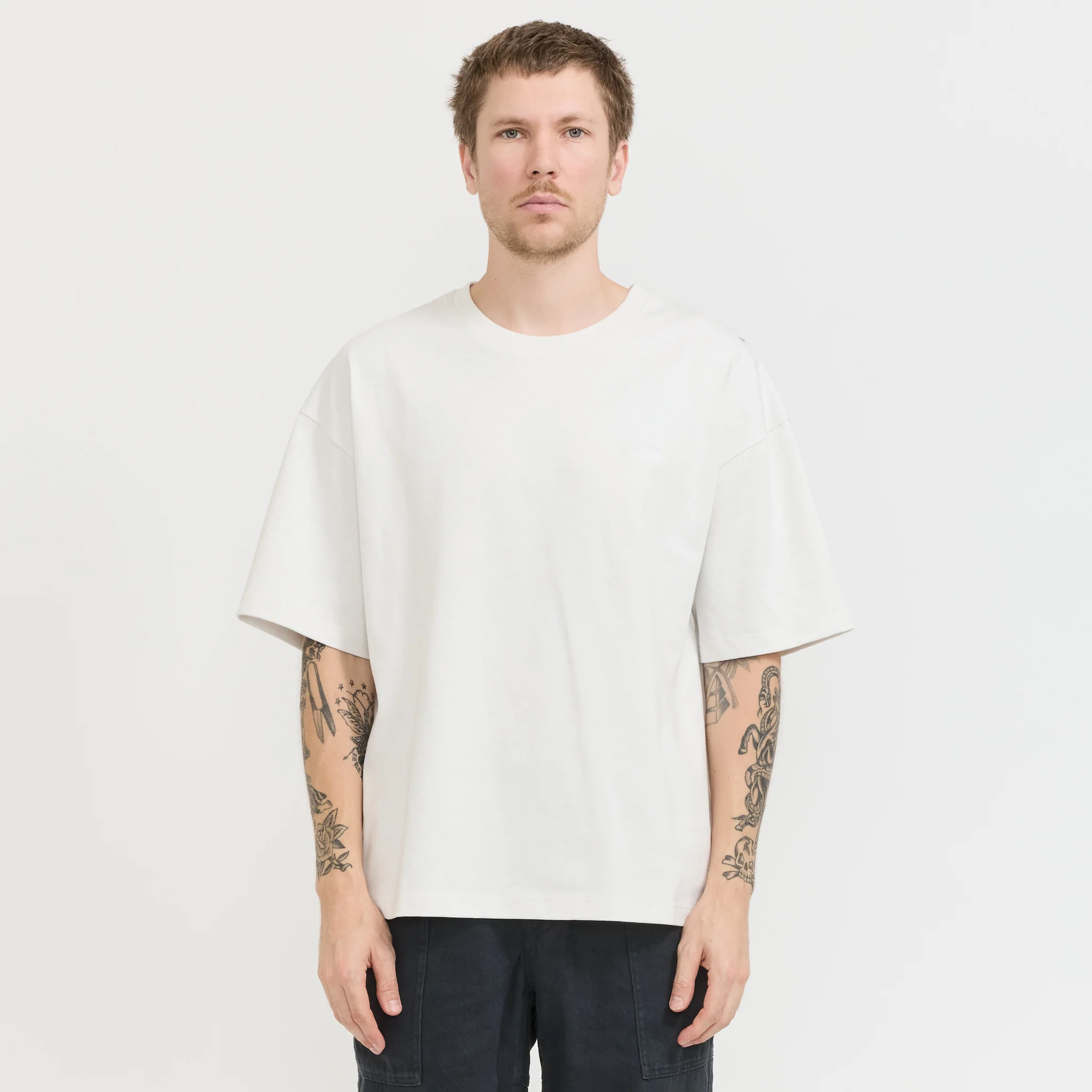 EVD SS Tee White Ash - Image 5