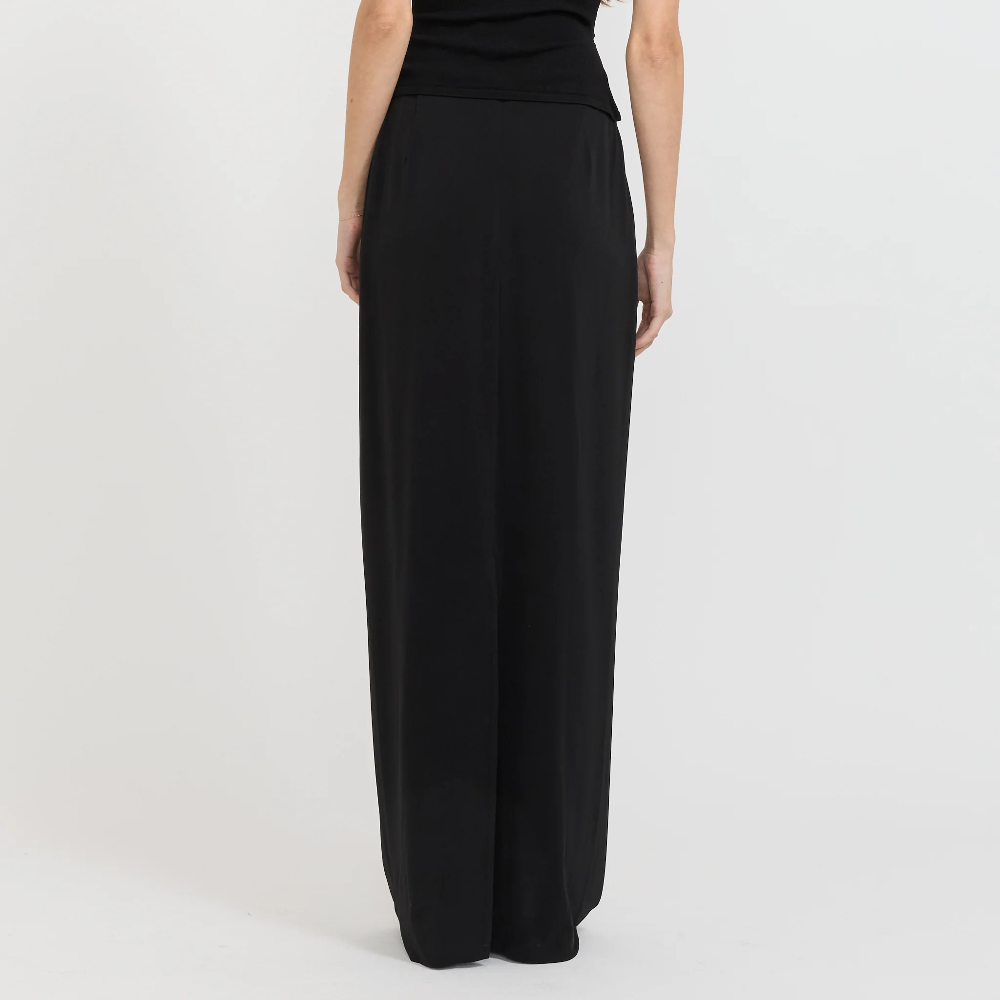Everyday Skirt Black - Image 4