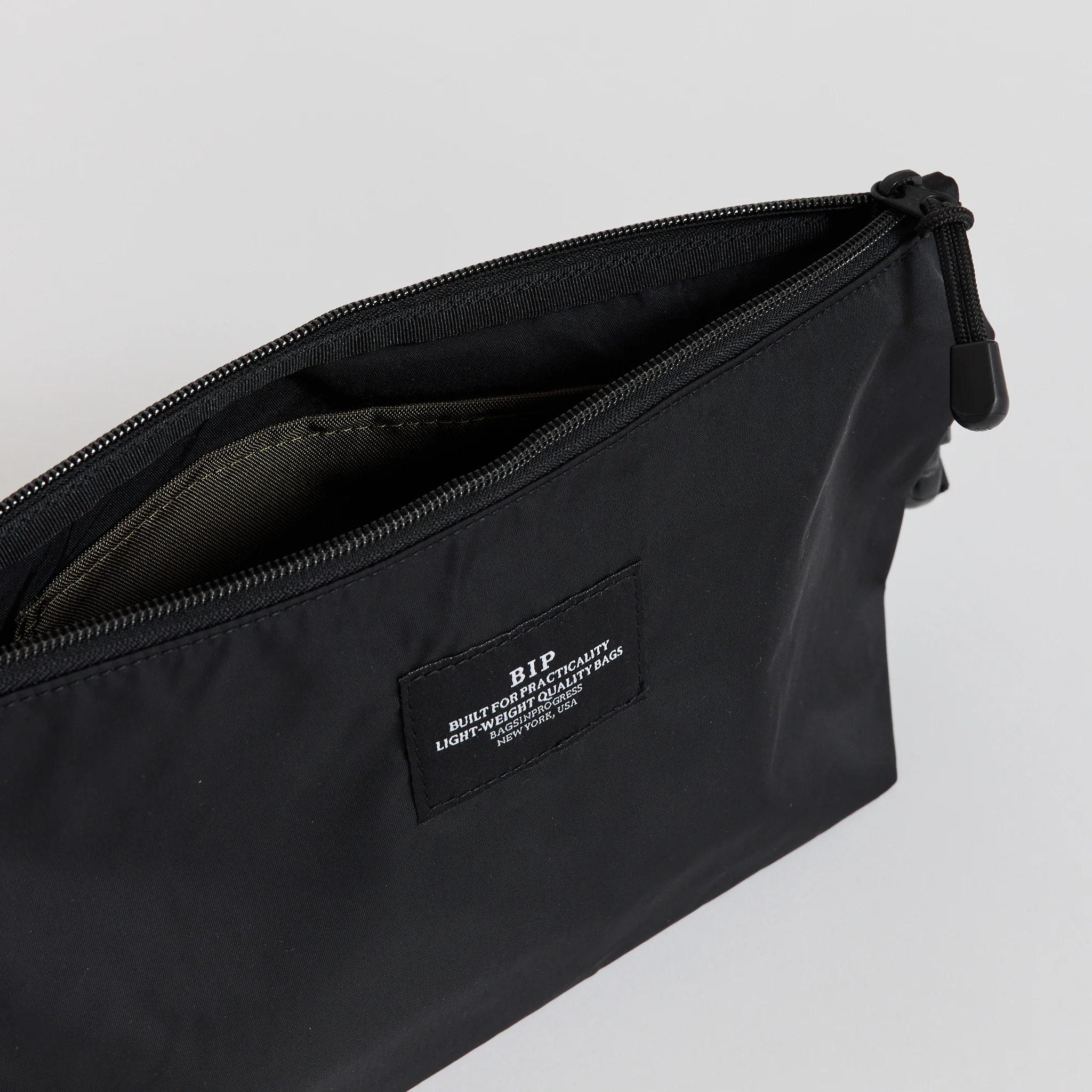 Fannypack Crossbody Nylon Twill Black - Image 4