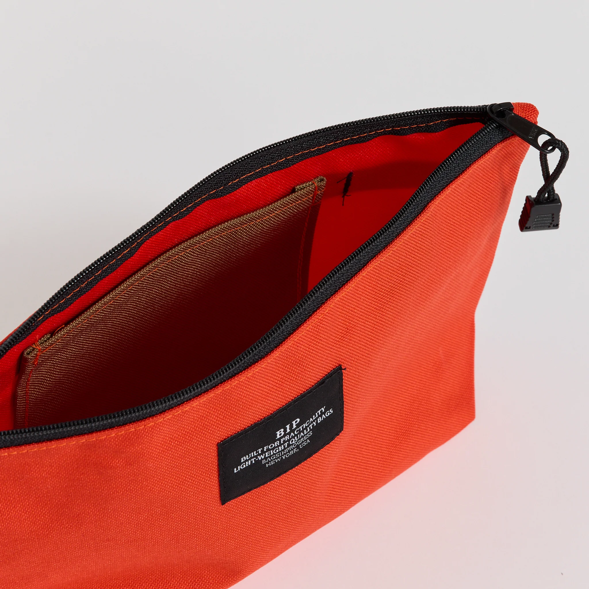 Fannypack Crossbody Reddish Orange - Image 4