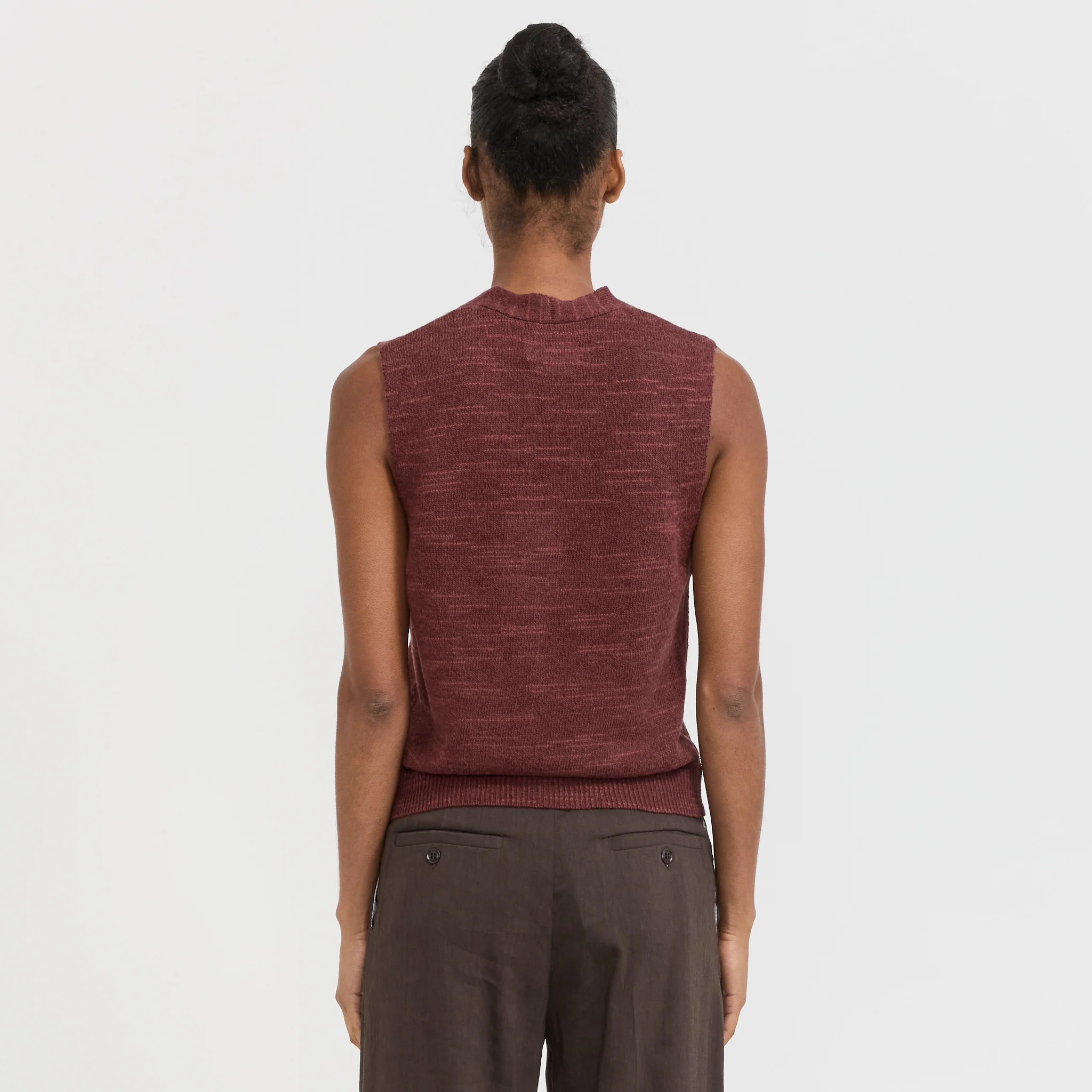 Fine Knitted Linen Cotton Tank Beetroot - Image 4
