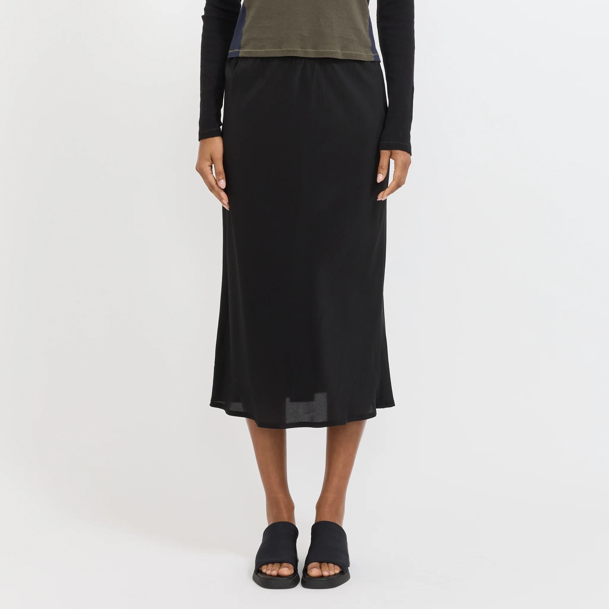 Fine Silk Crepe Slip Skirt Black