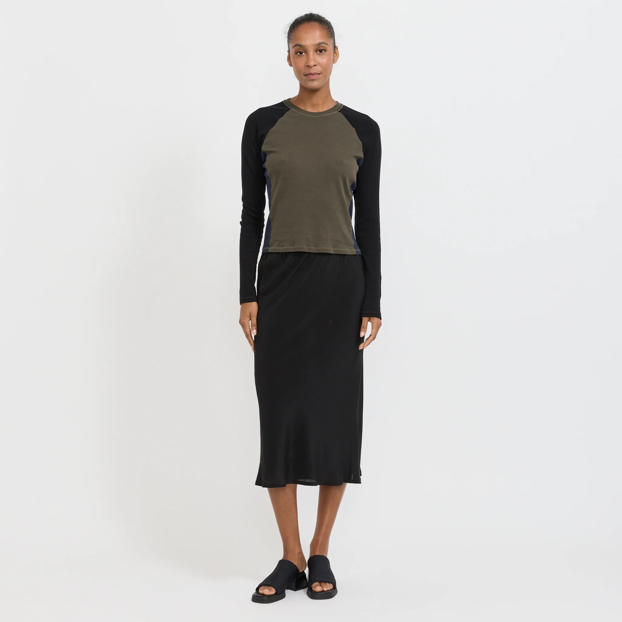 Fine Silk Crepe Slip Skirt Black - Image 2