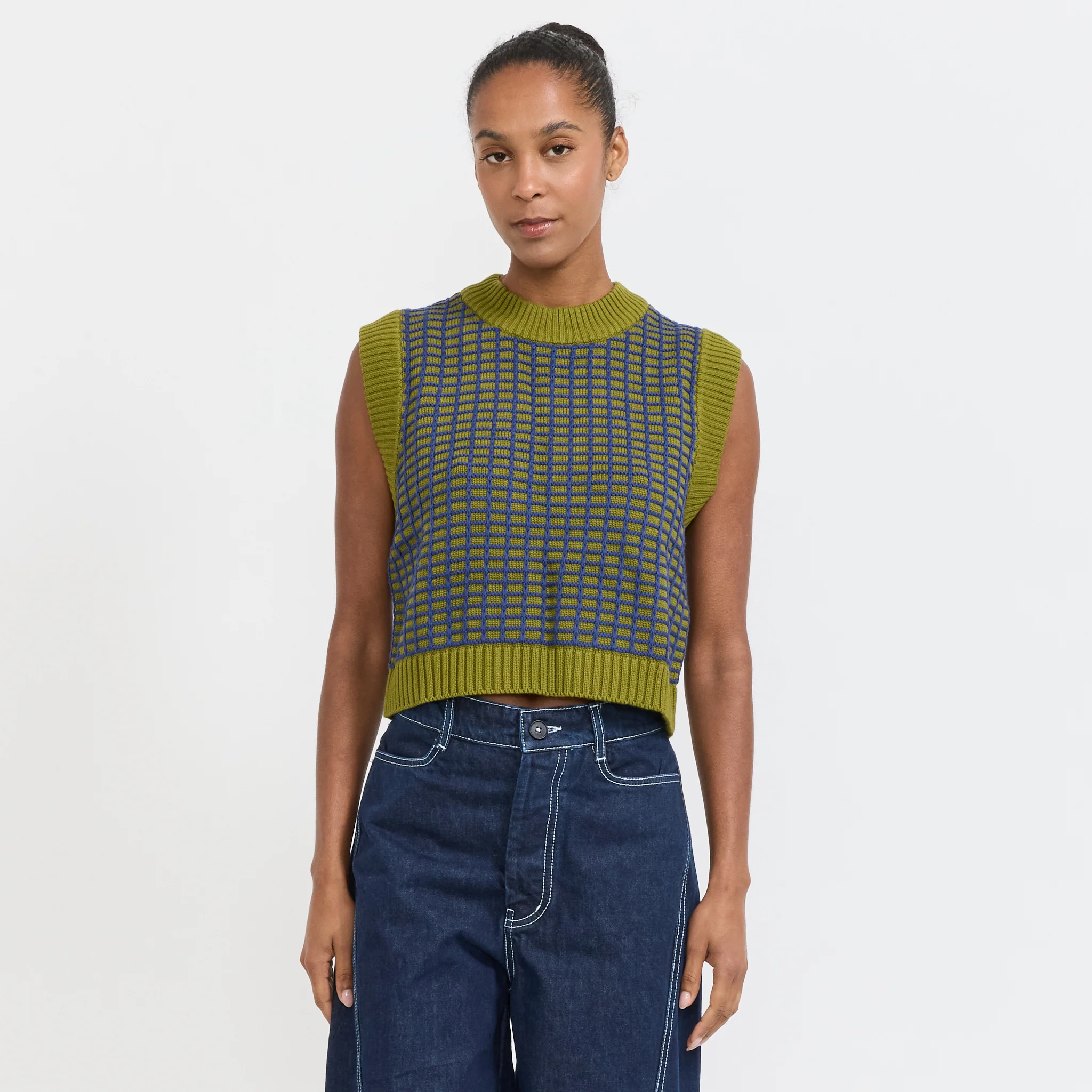 Grid Vest Field