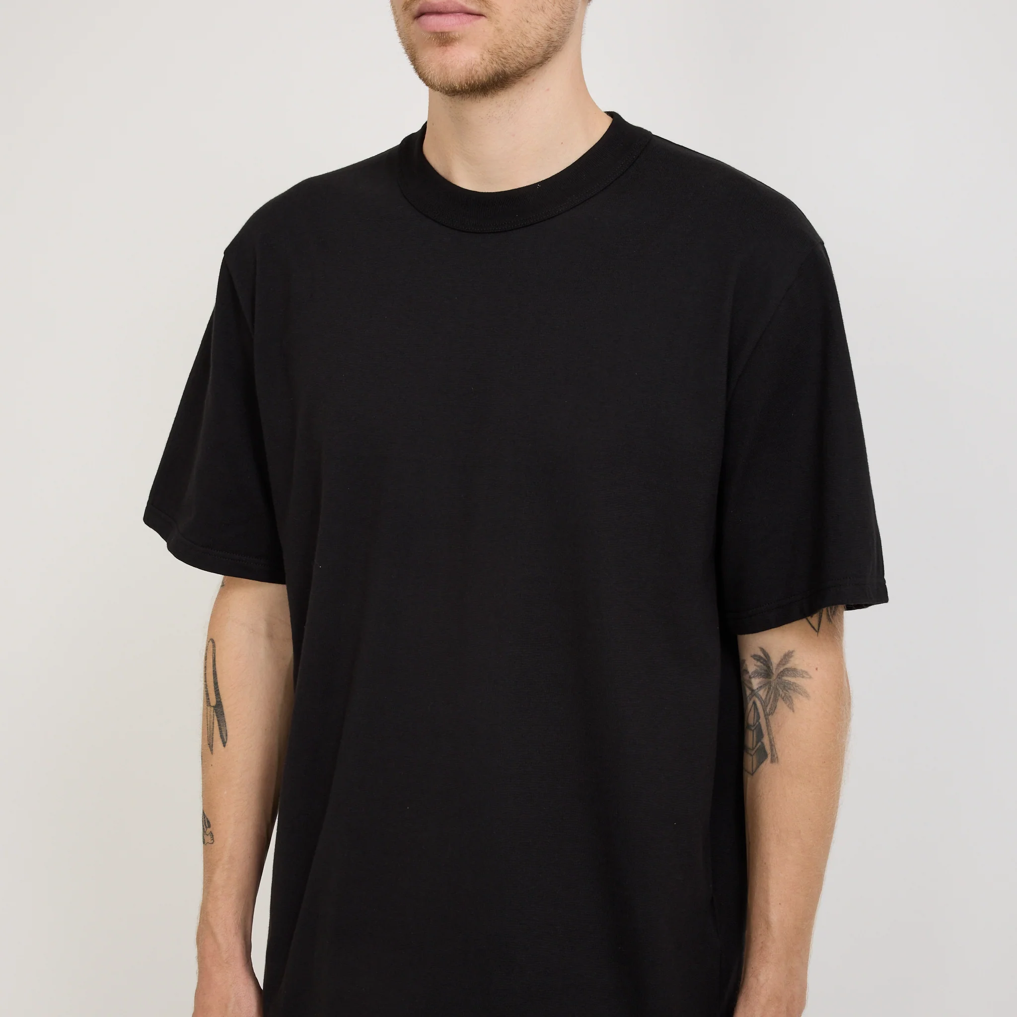 Heritage T-Shirt Black - Image 7