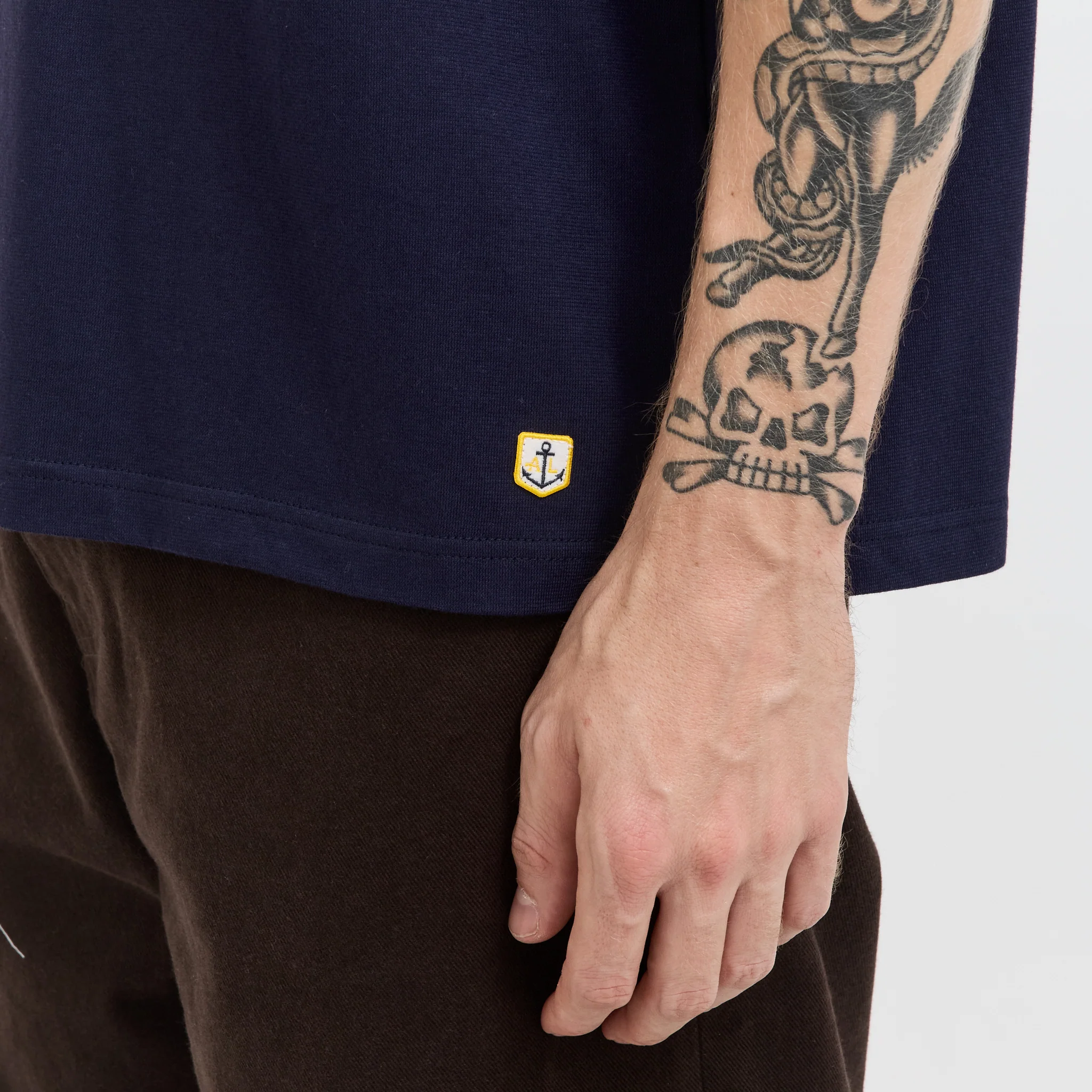 Heritage T-Shirt Navy - Image 6