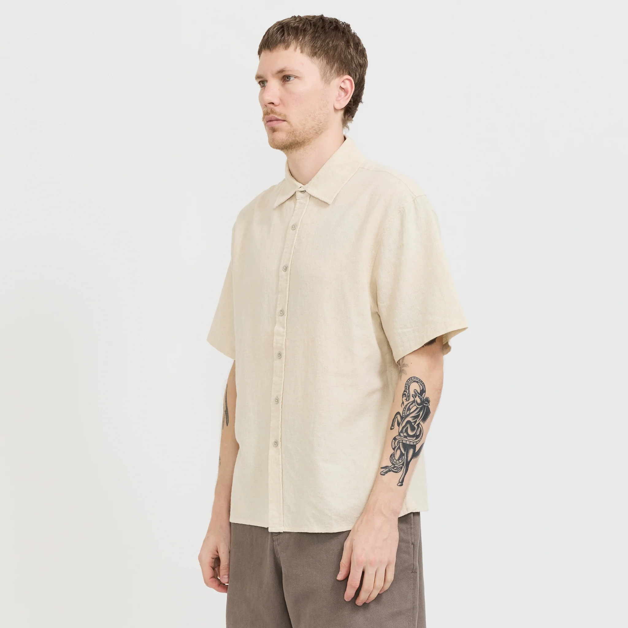 Hold SS Shirt Off White - Image 7