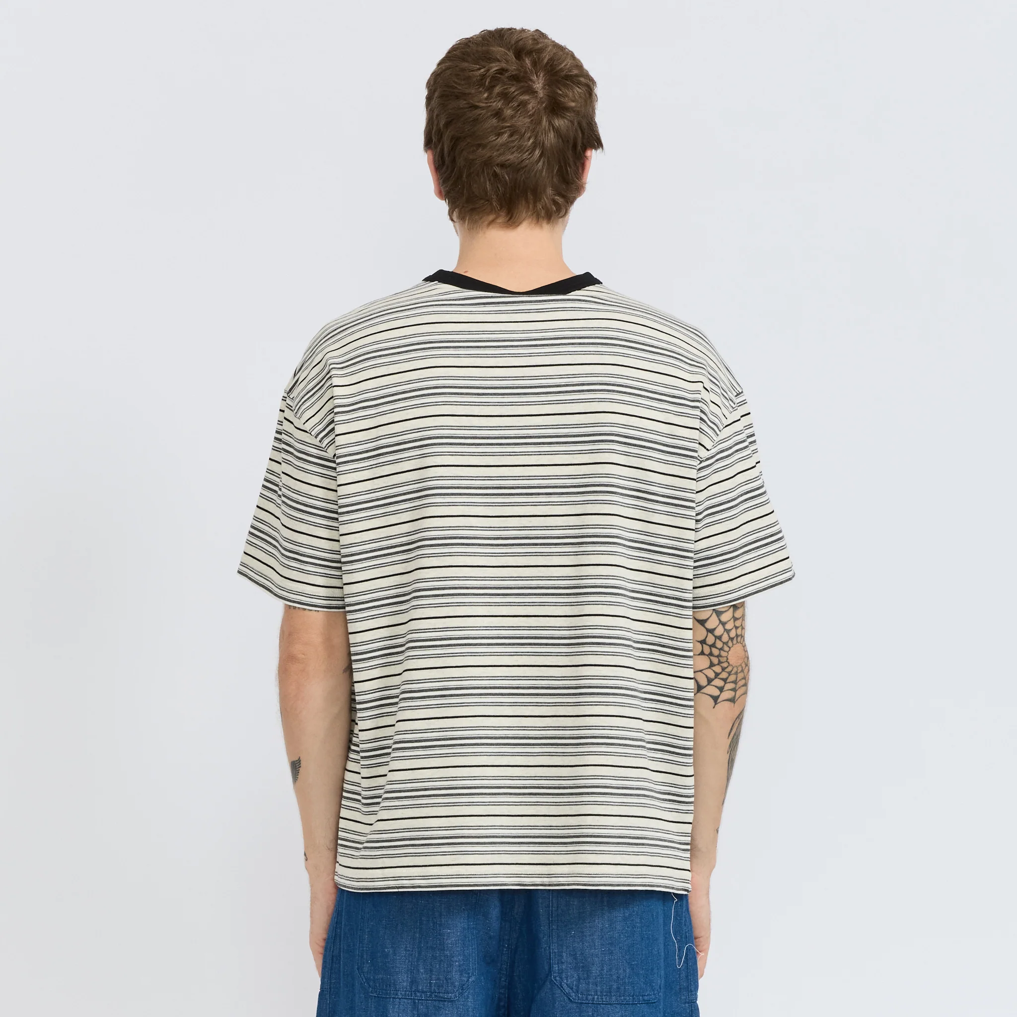 Horizon Stripe Half Tee Oatmeal - Image 4