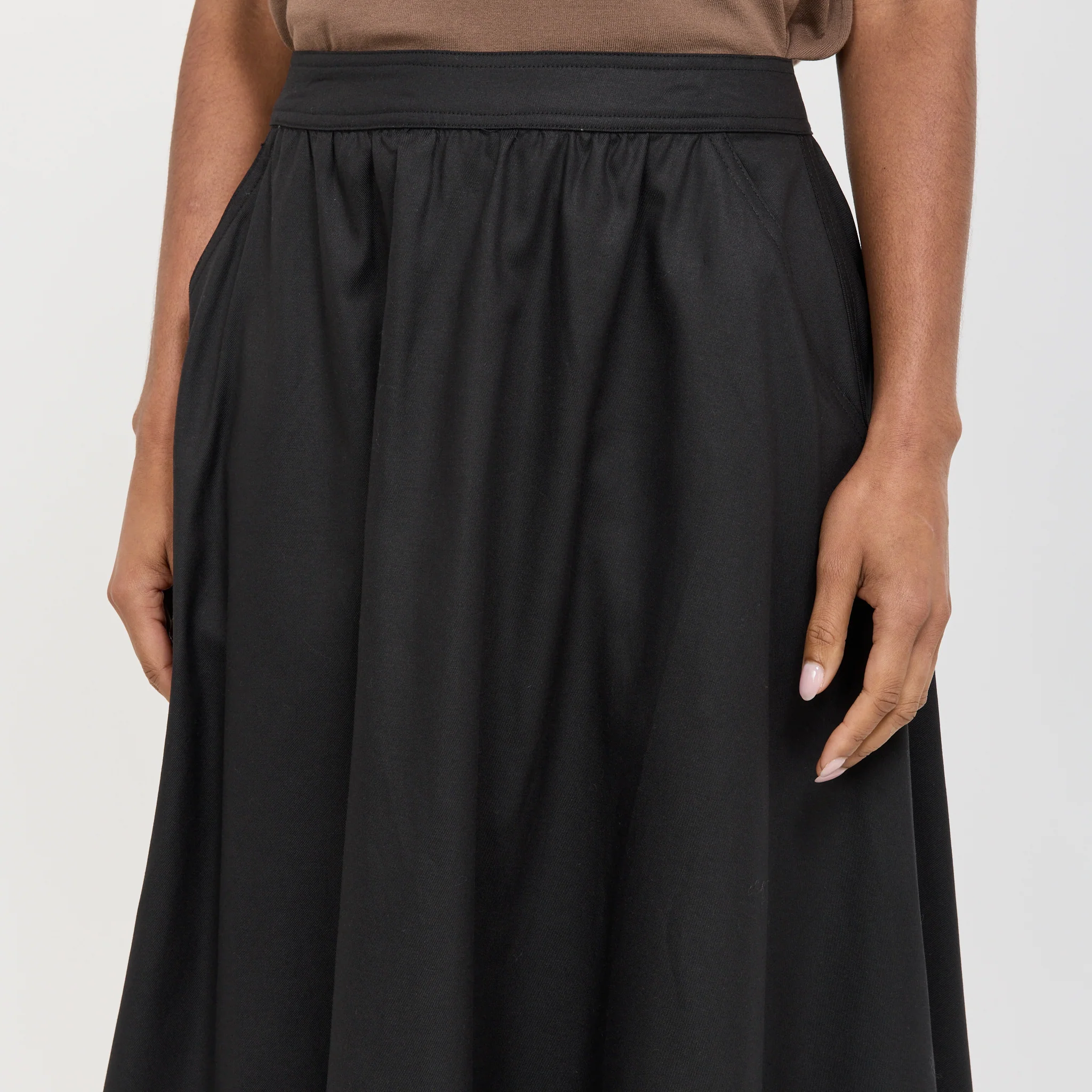 Jeanette Midi Pleated Skirt Black - Image 5
