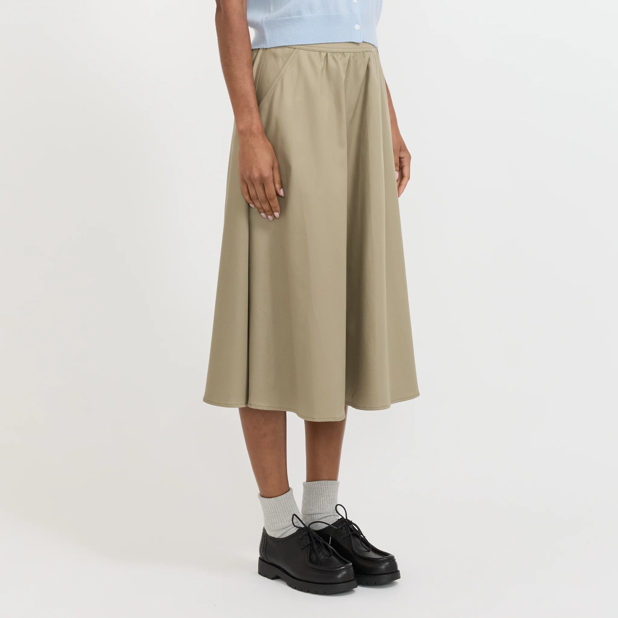 Jeanette Midi Pleated Skirt Kaki - Image 3