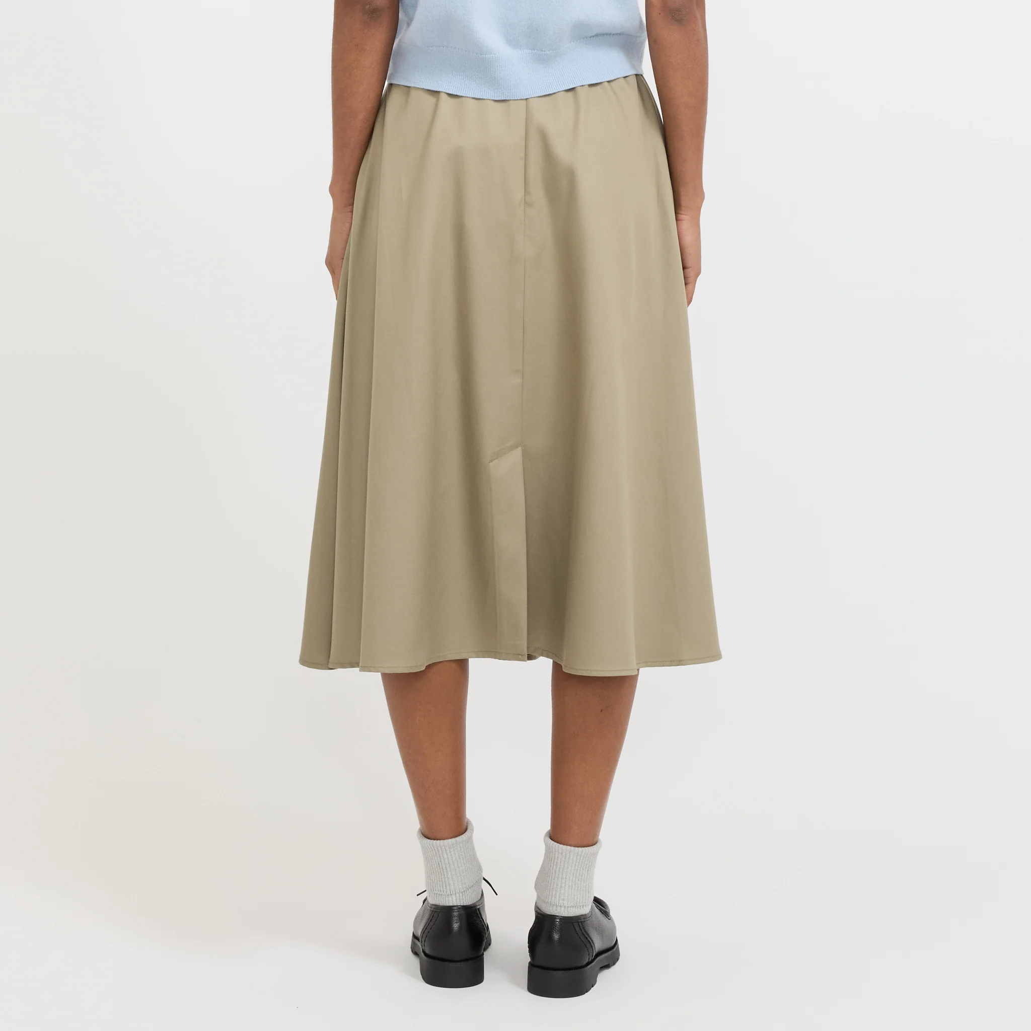 Jeanette Midi Pleated Skirt Kaki - Image 4