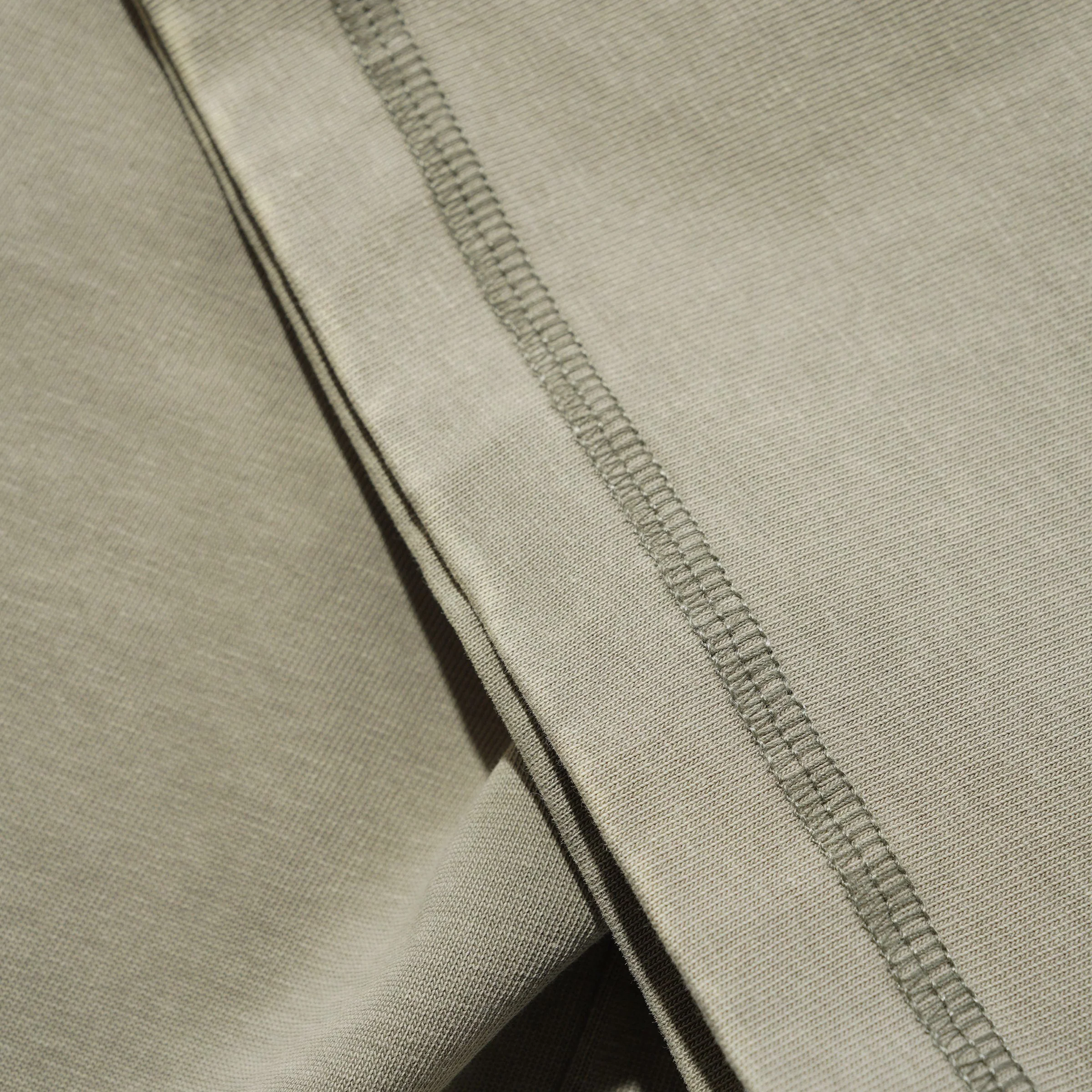 Jive Overlock Stitch Tee Distressed Cove - Image 3