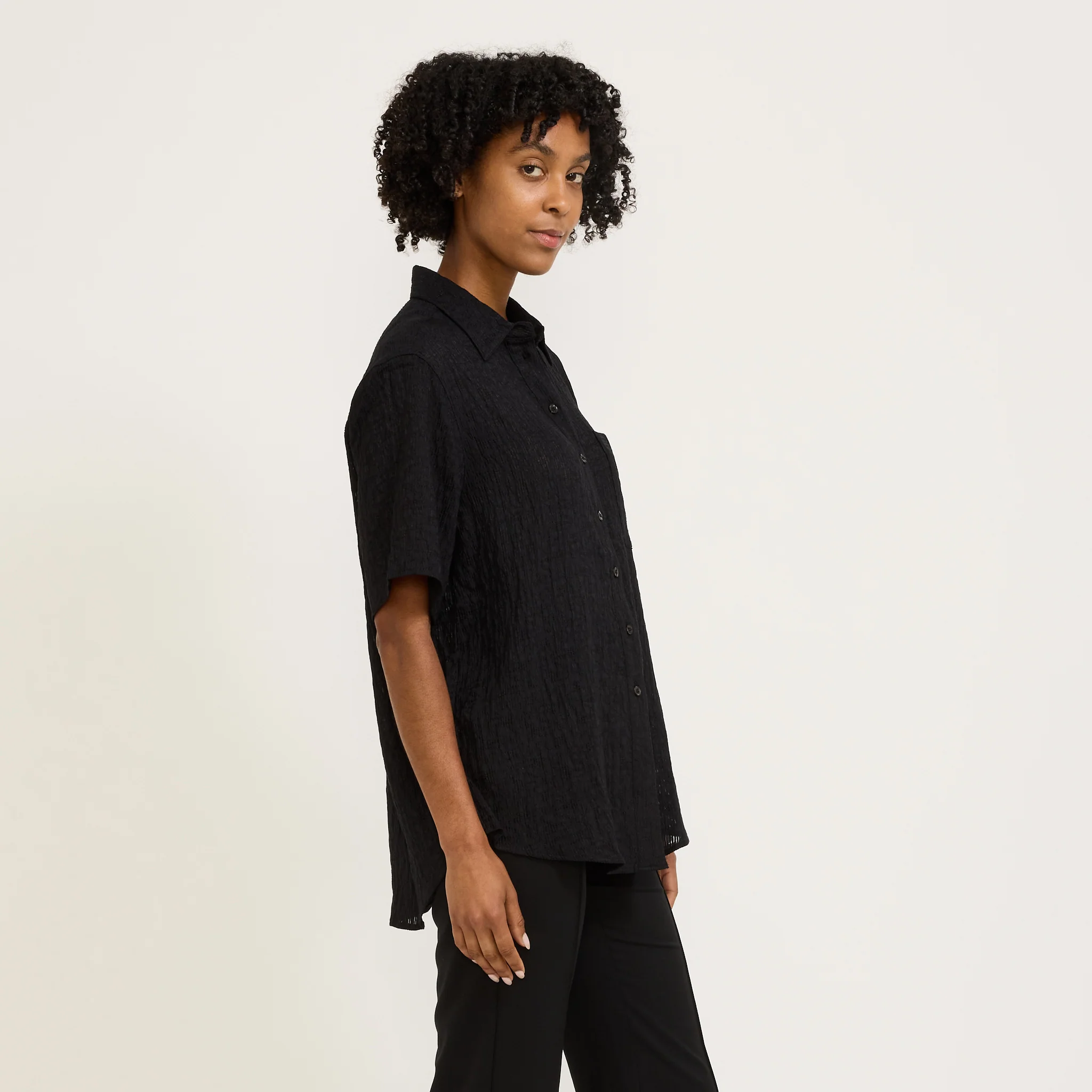 Lara Shirt Black - Image 3