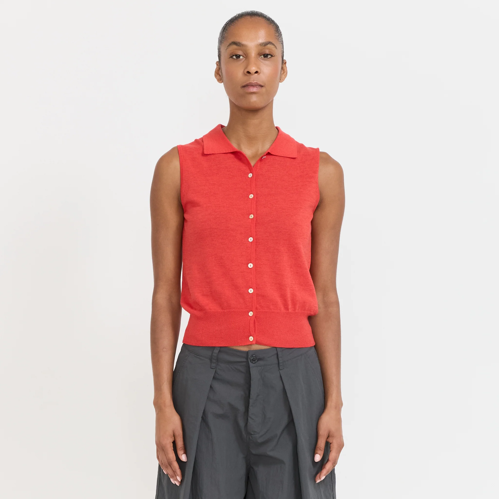 Lash Sleeveless Knit Top Red