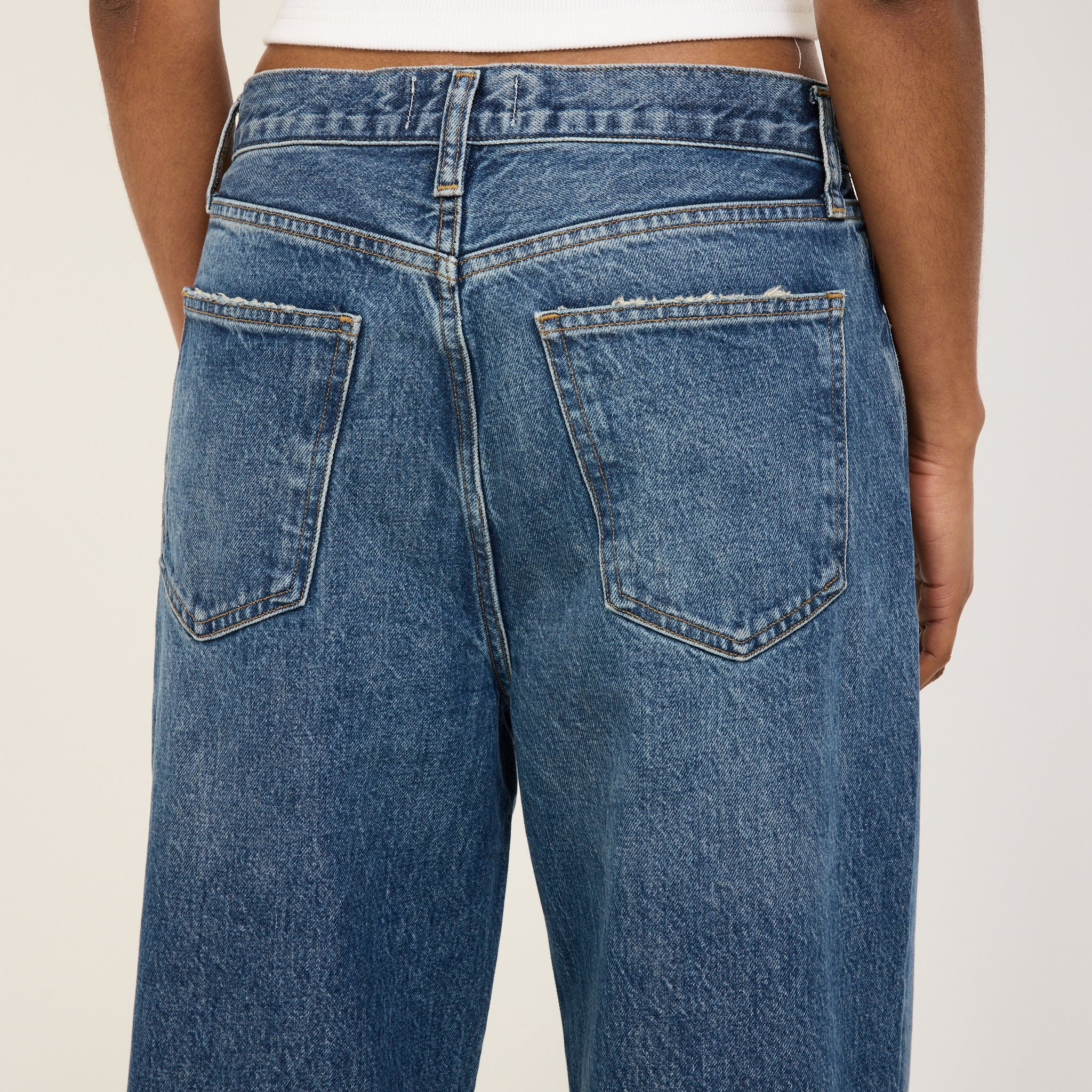 Low Slung Baggy Essence - Image 6