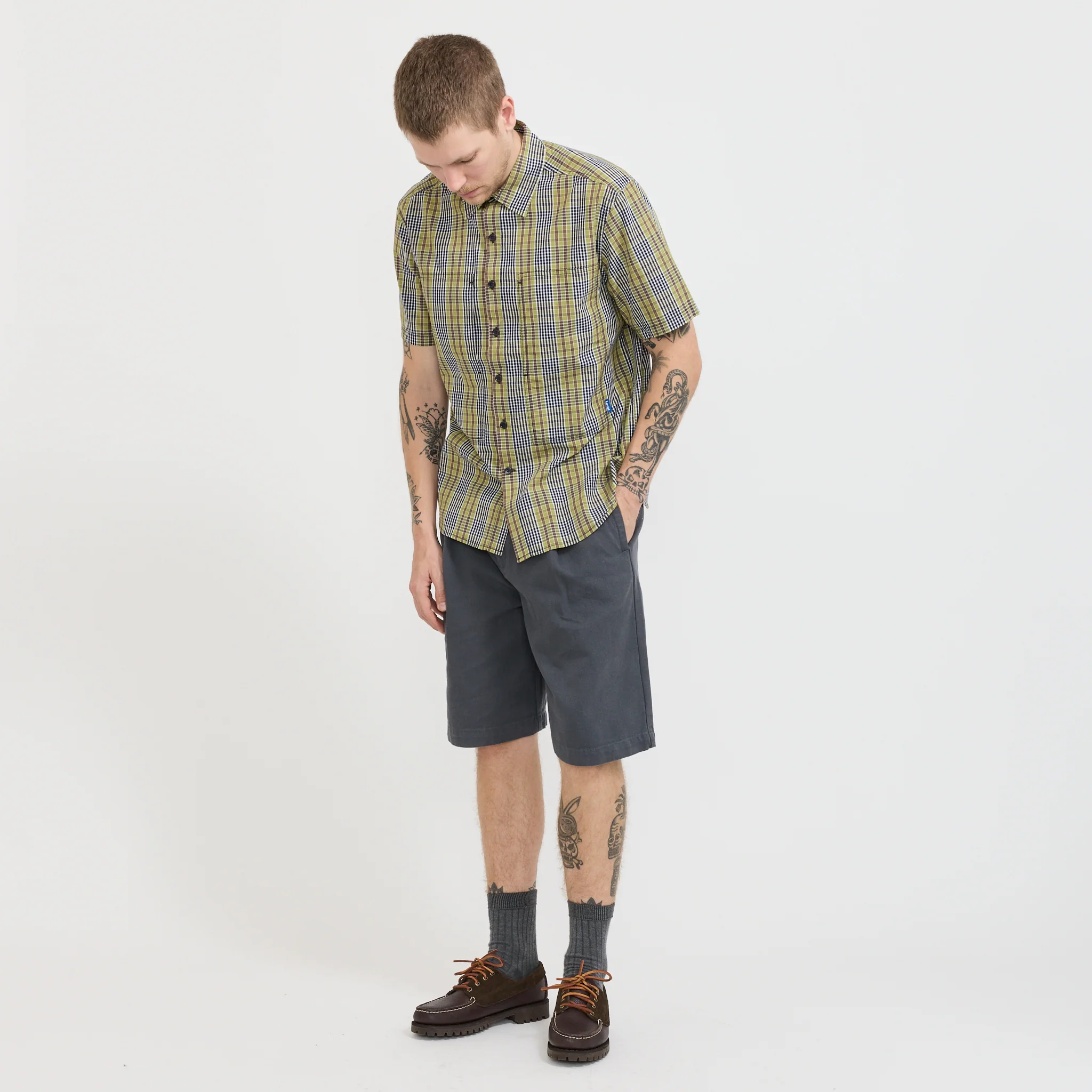 Lyu Short Charcoal - Image 2