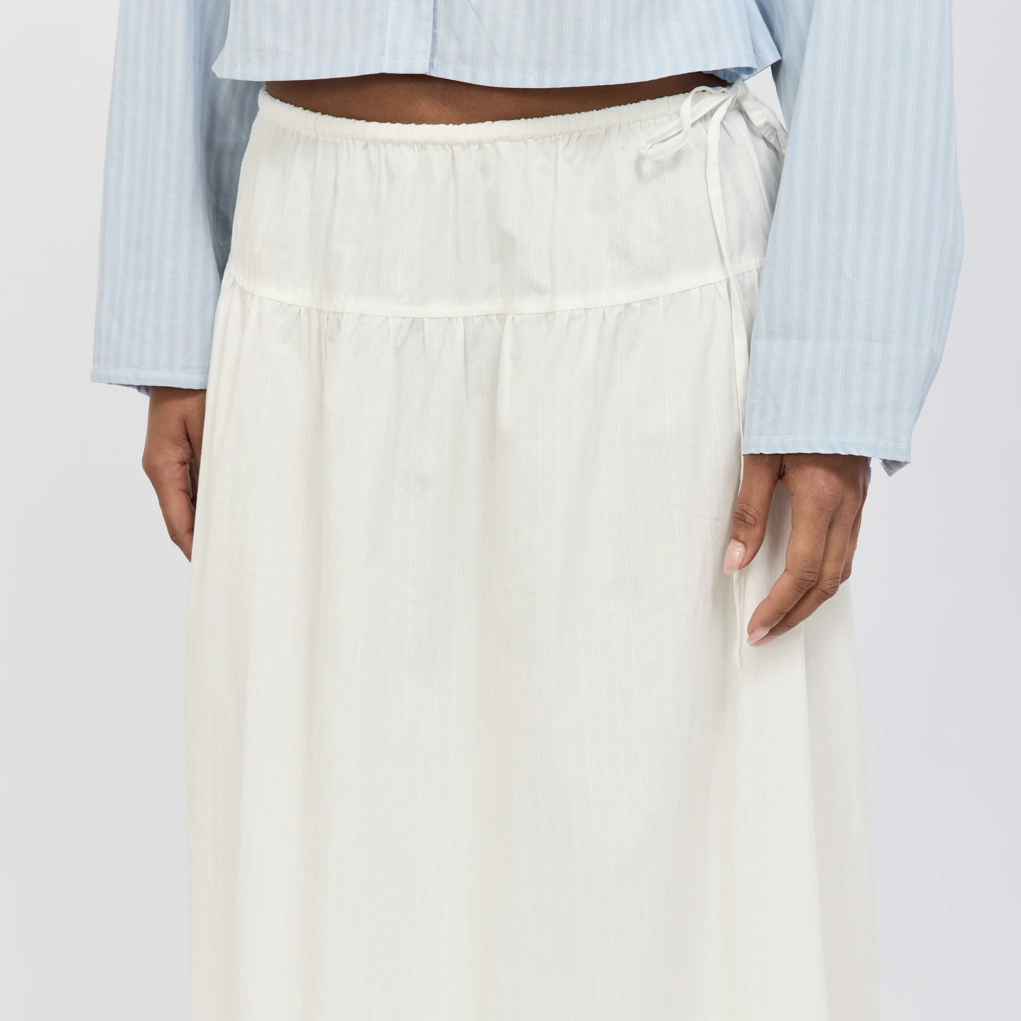 Maxi Skirt White Texture - Image 5