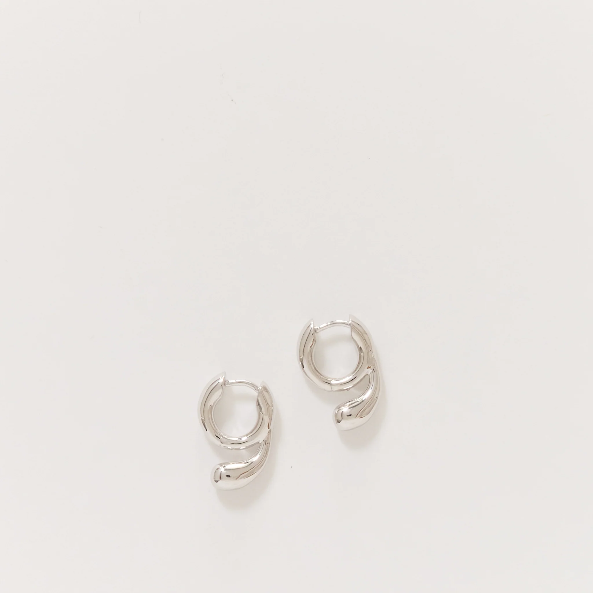 Mermaid Splash Huggies Pair Silver - Image 2