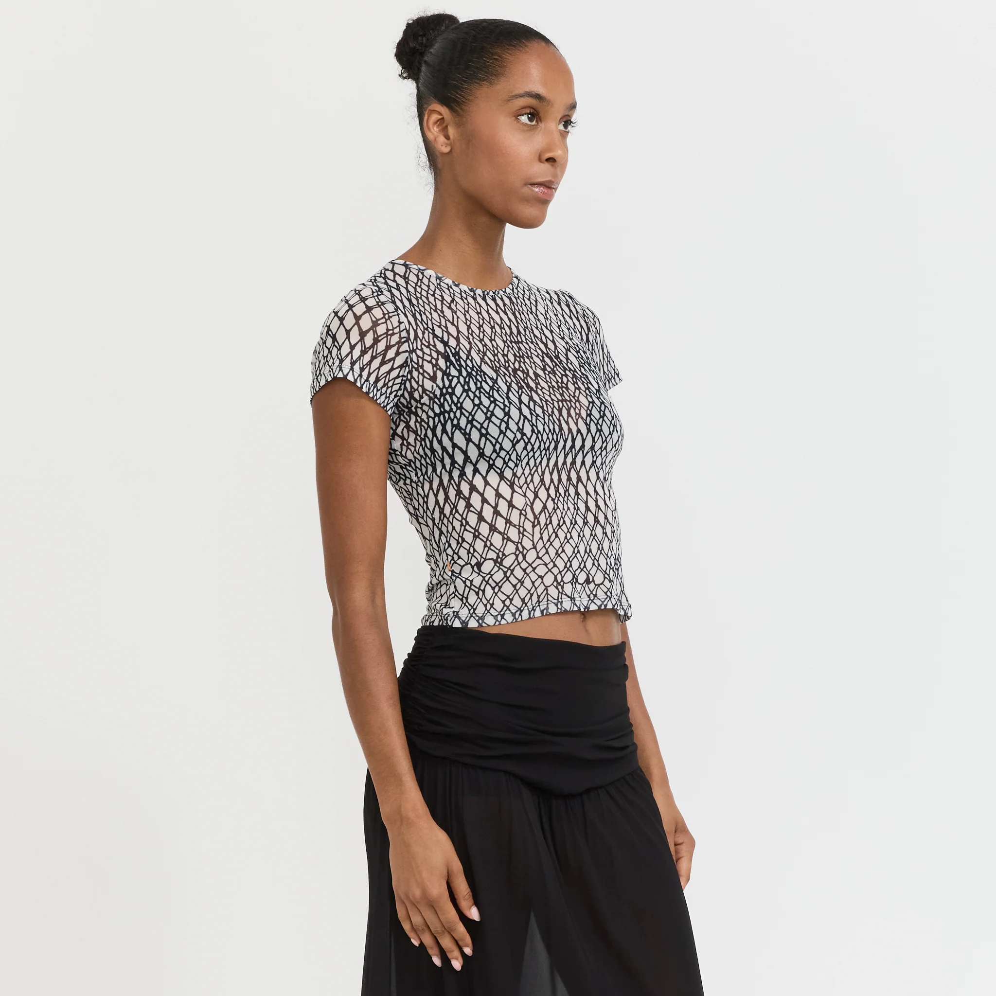 Mini Tee Black Lattice - Image 3