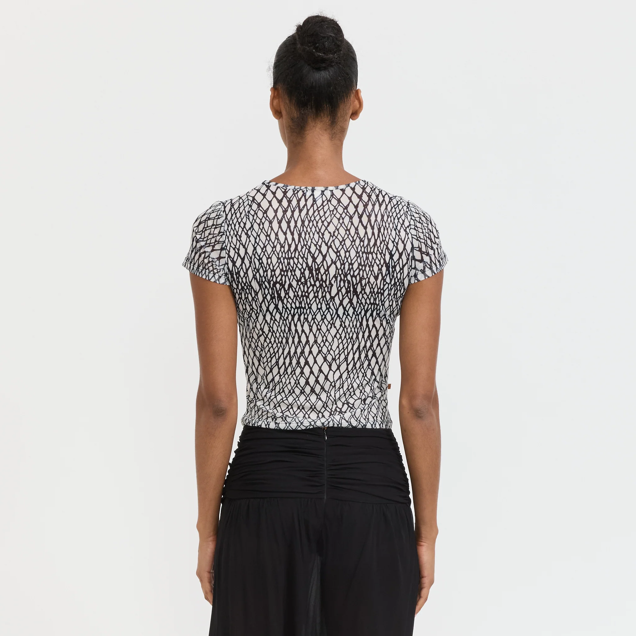 Mini Tee Black Lattice - Image 4