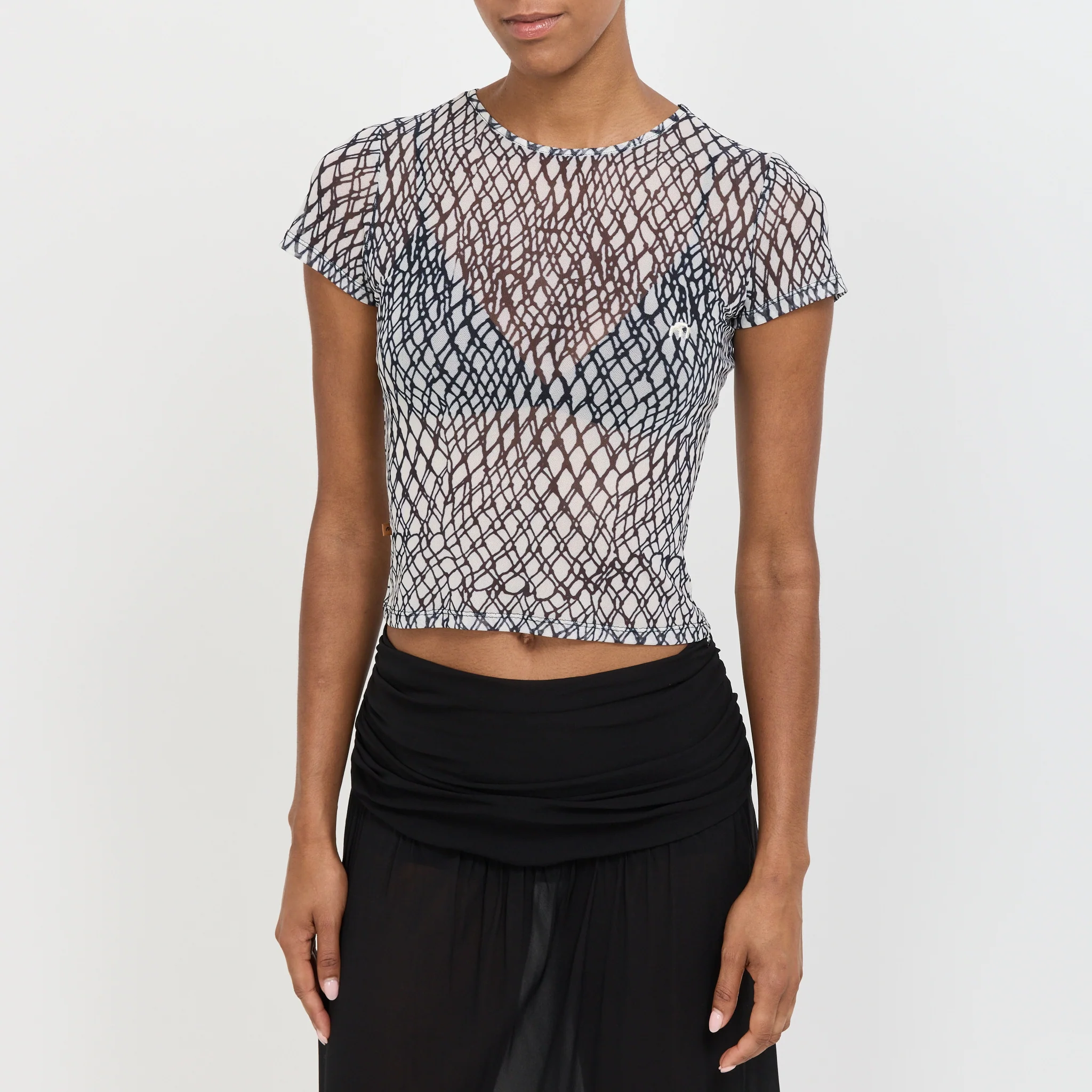 Mini Tee Black Lattice - Image 5