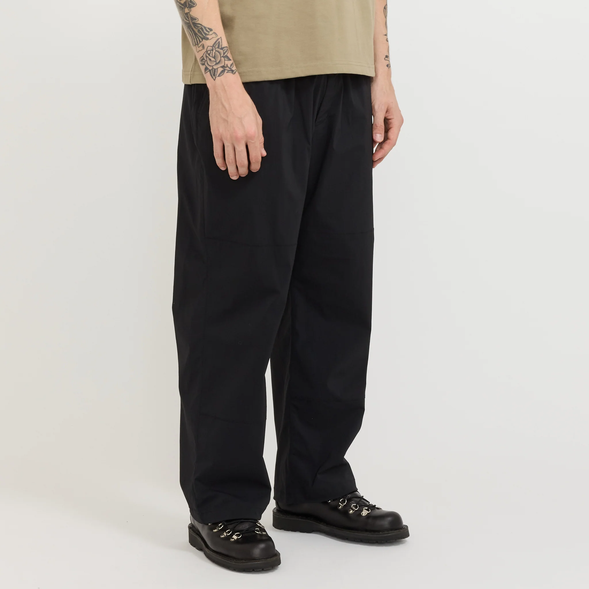 New Standard Easy Wide Pants Black - Image 3