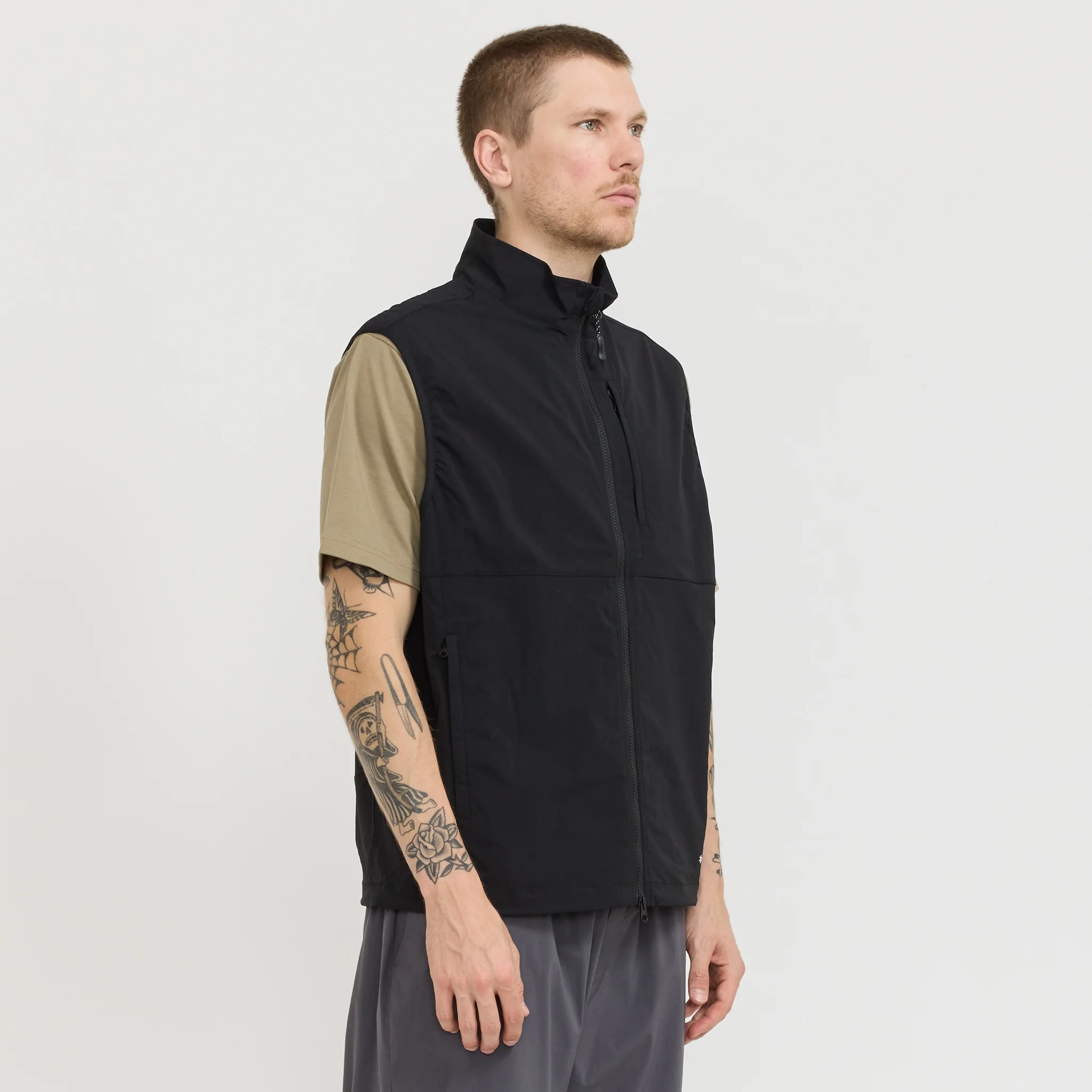 New Standard Utility Vest Black - Image 3